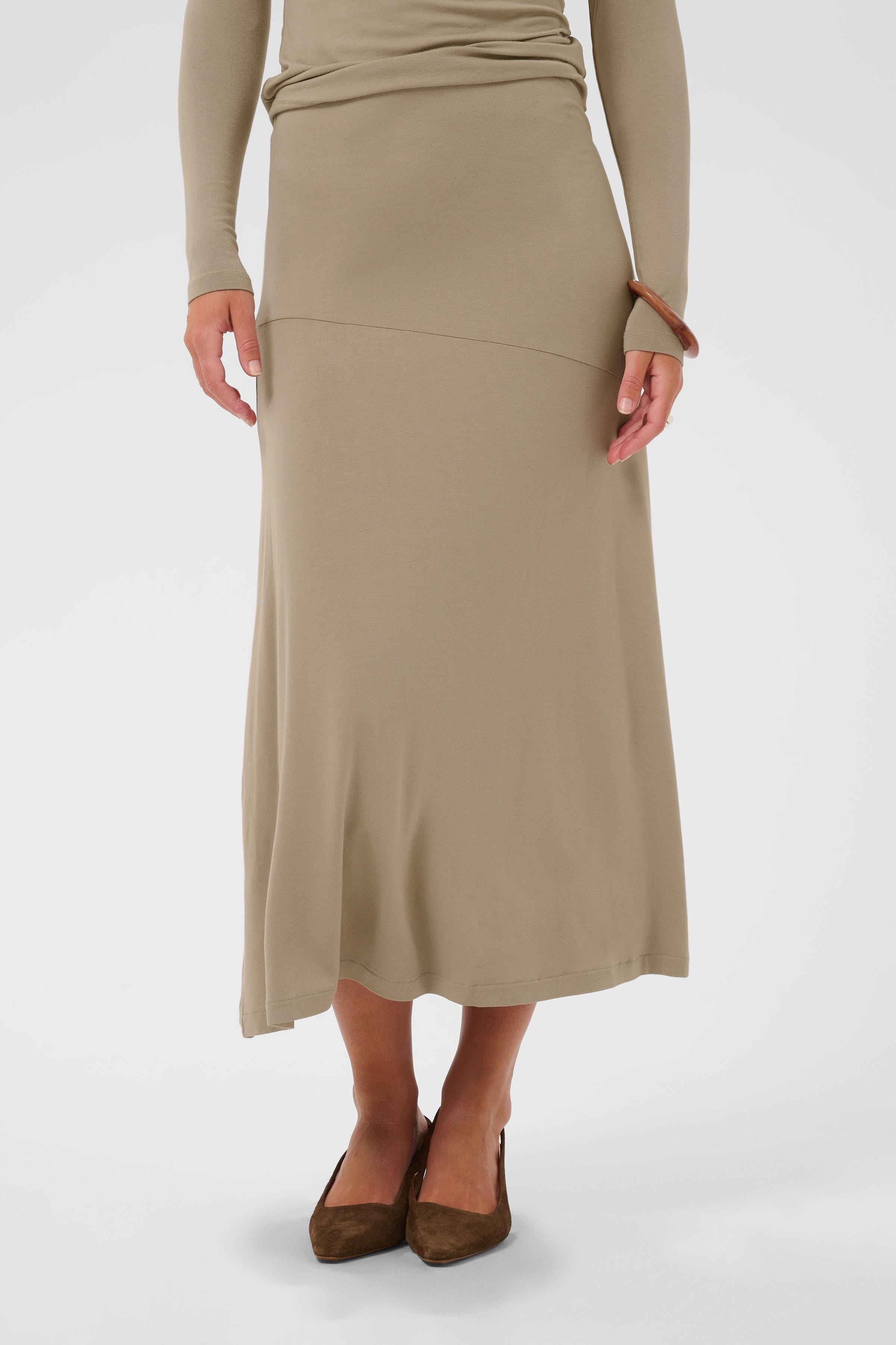 ViggaSZ Skirt LOOKBOOK FRONT 30515507-171112