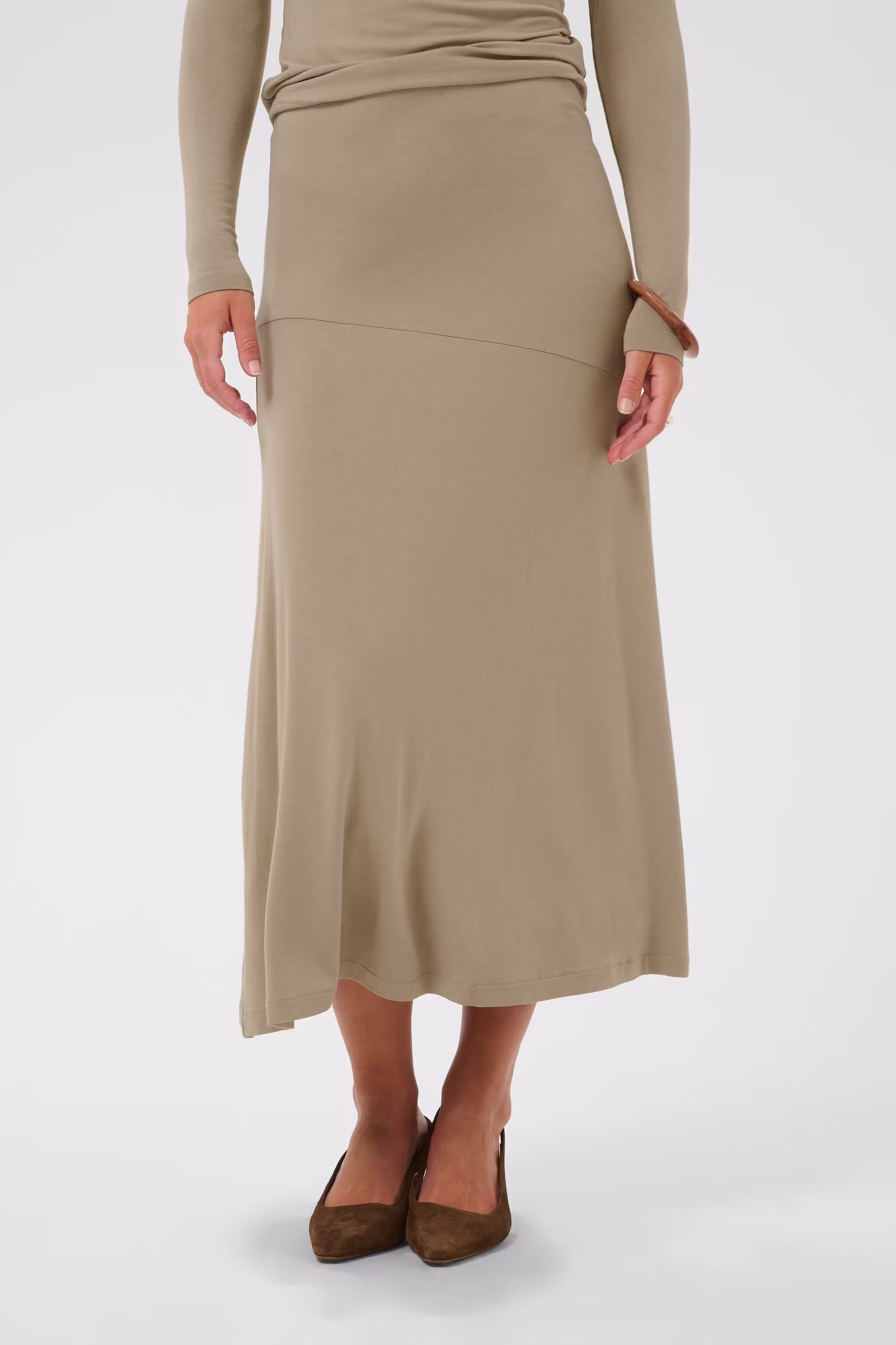 ViggaSZ Skirt LOOKBOOK FRONT 30515507-171112