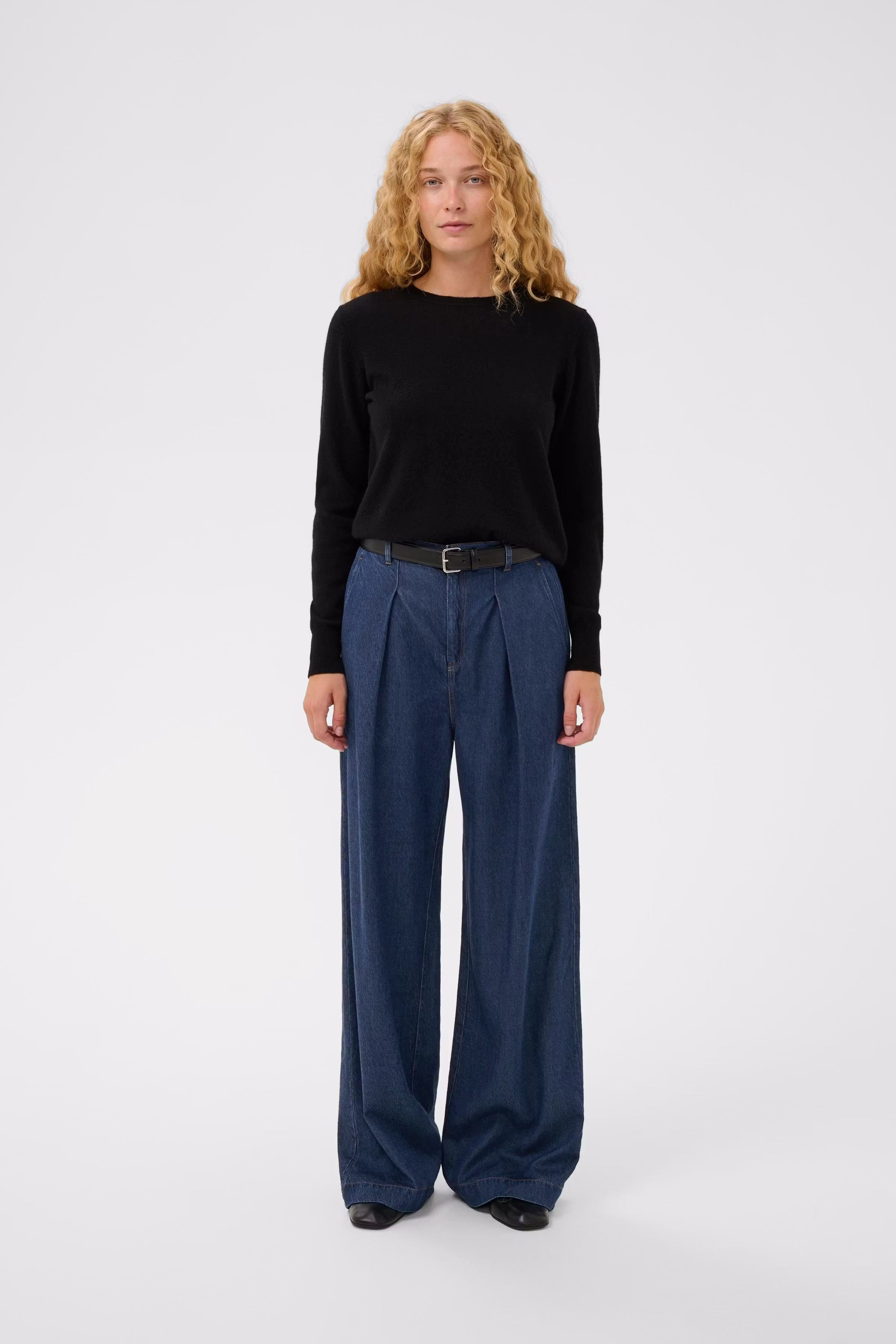 CAROLAIW Broek LOOKBOOK FRONT 30112184-194118