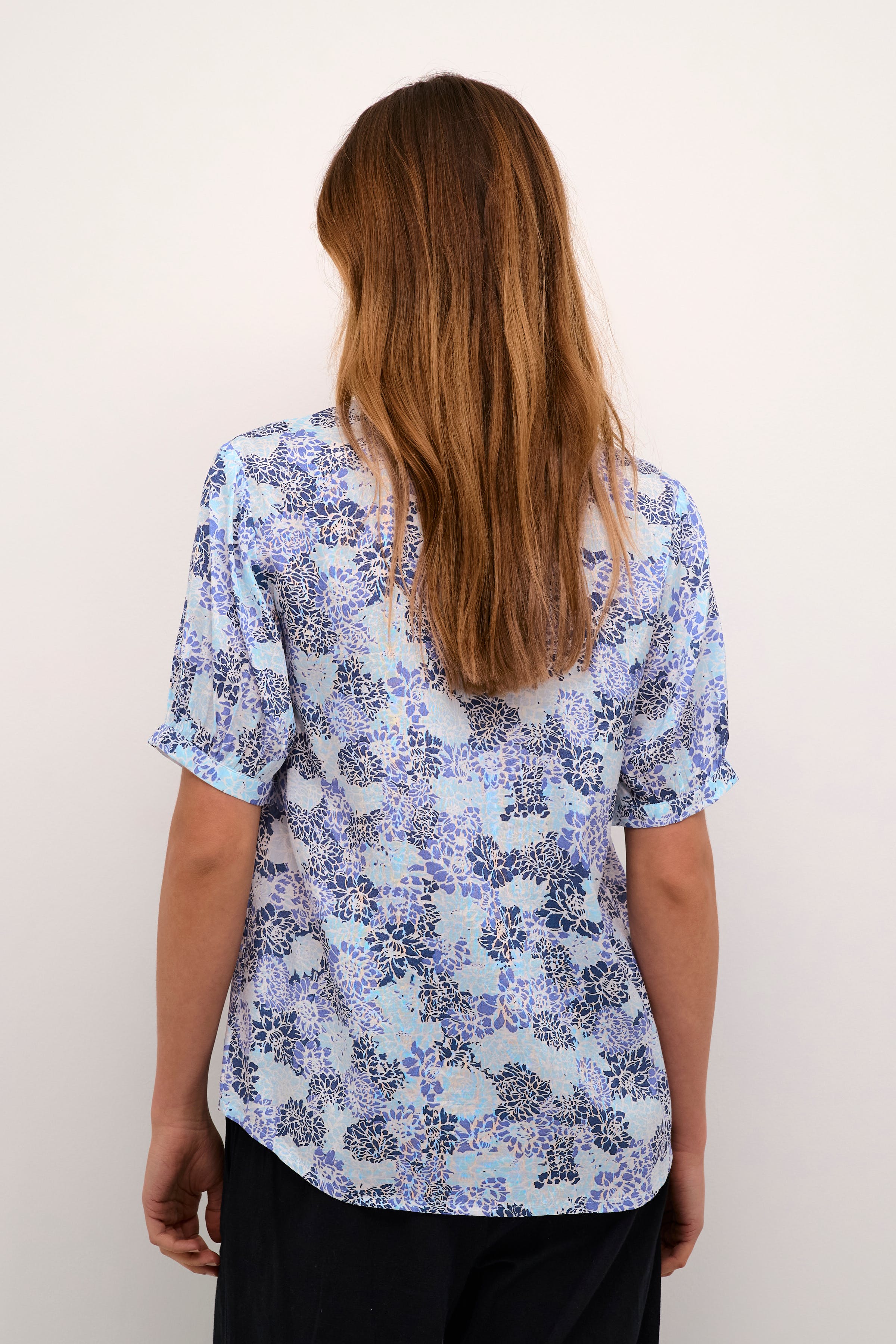 BPdivia Bluse LOOKBOOK BACK 10590665-105835B