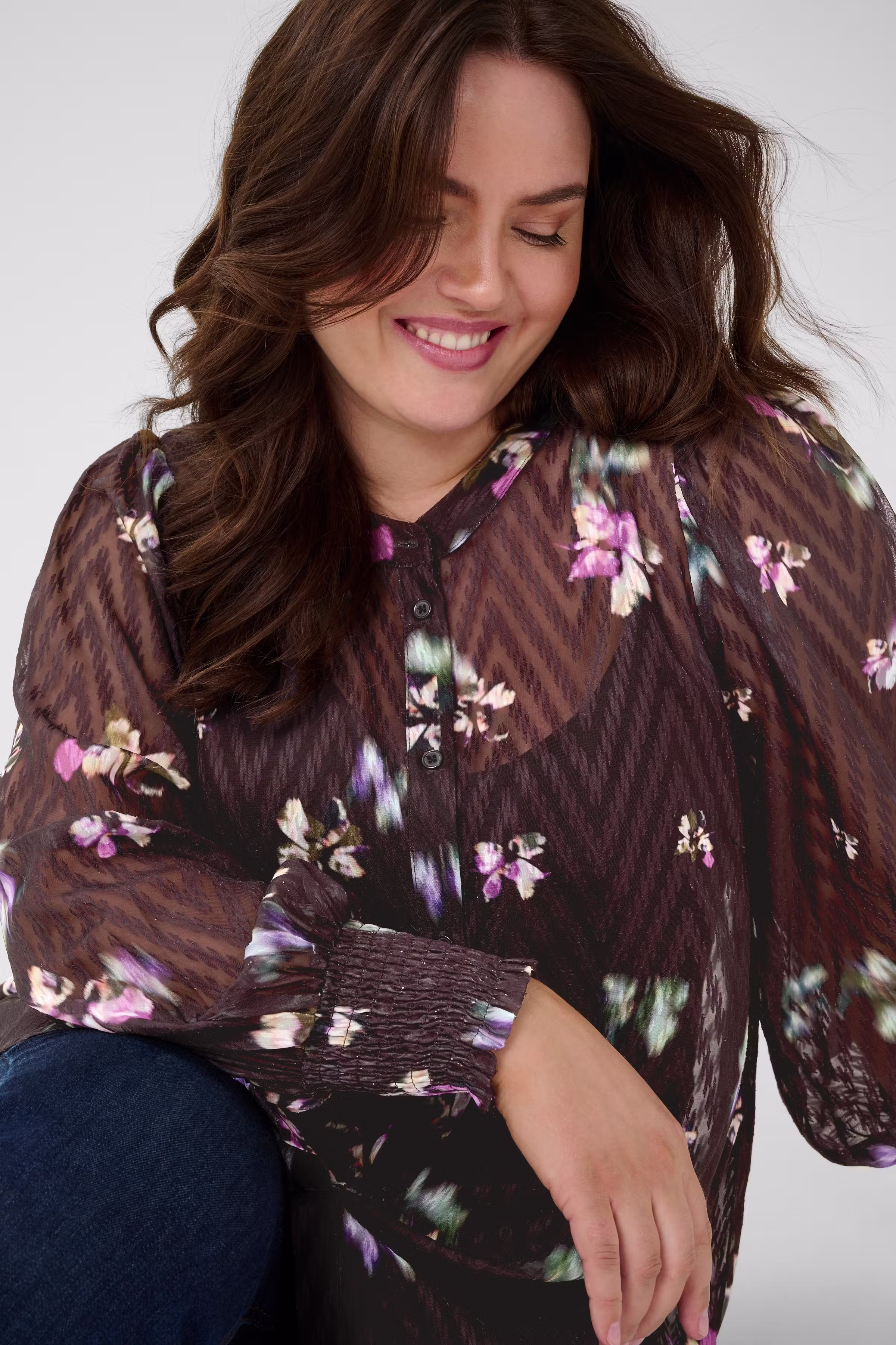 KCclara Shirt LOOKBOOK DETAIL 10583786-108508