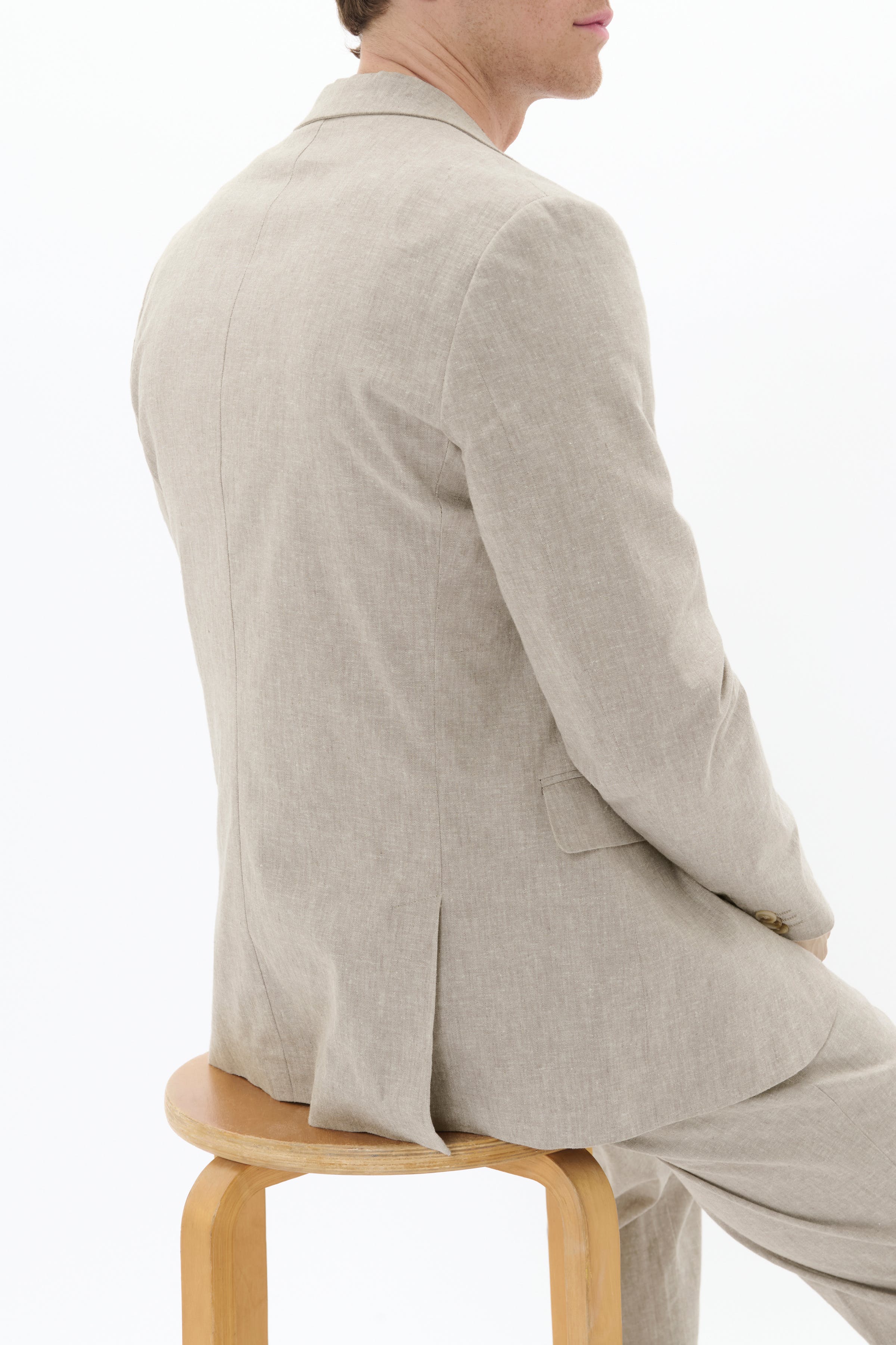 MAgeorge Blazer LOOKBOOK DETAIL 30208111-161105