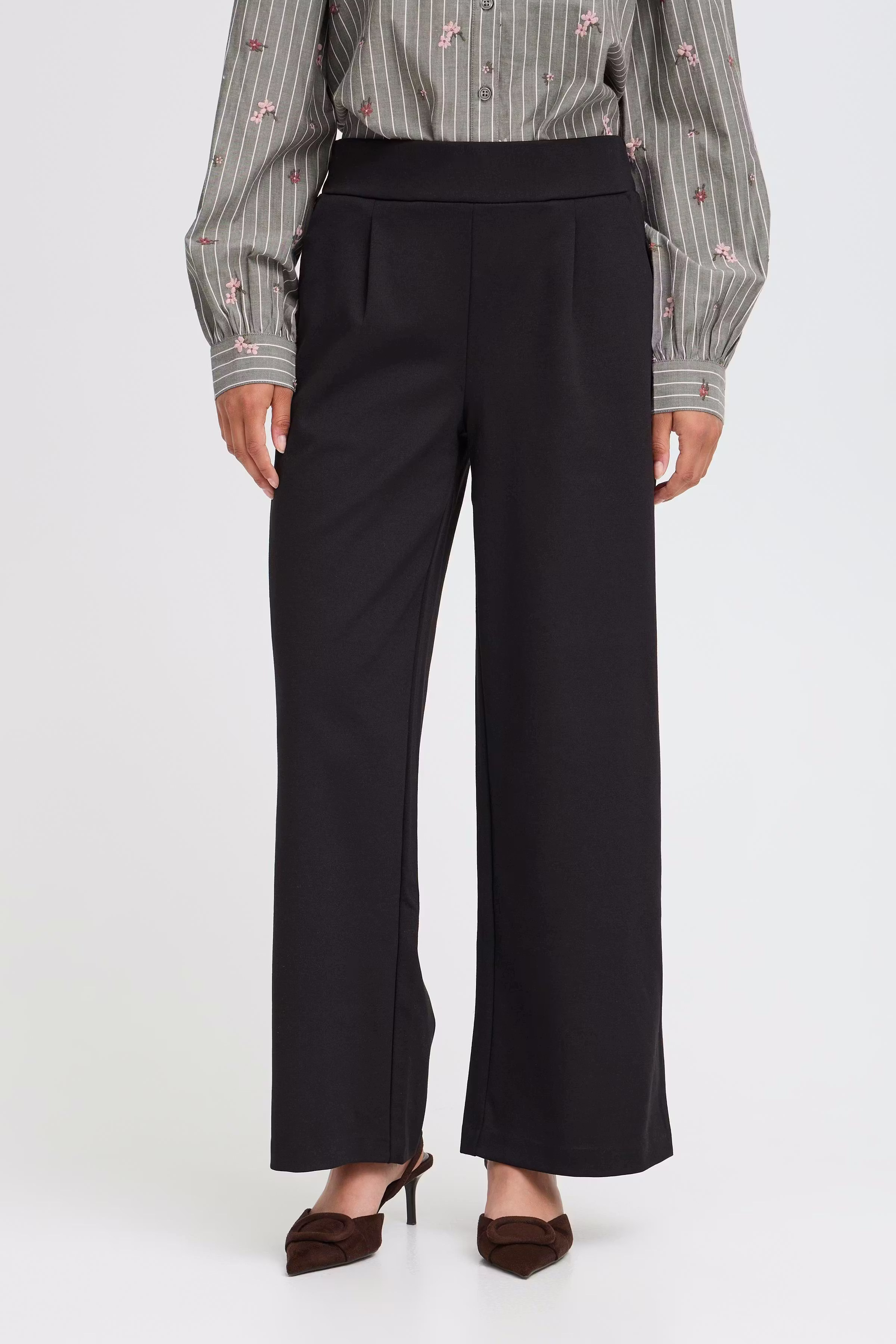 BYRIZETTA Trousers LOOKBOOK FRONT 20815029-200451