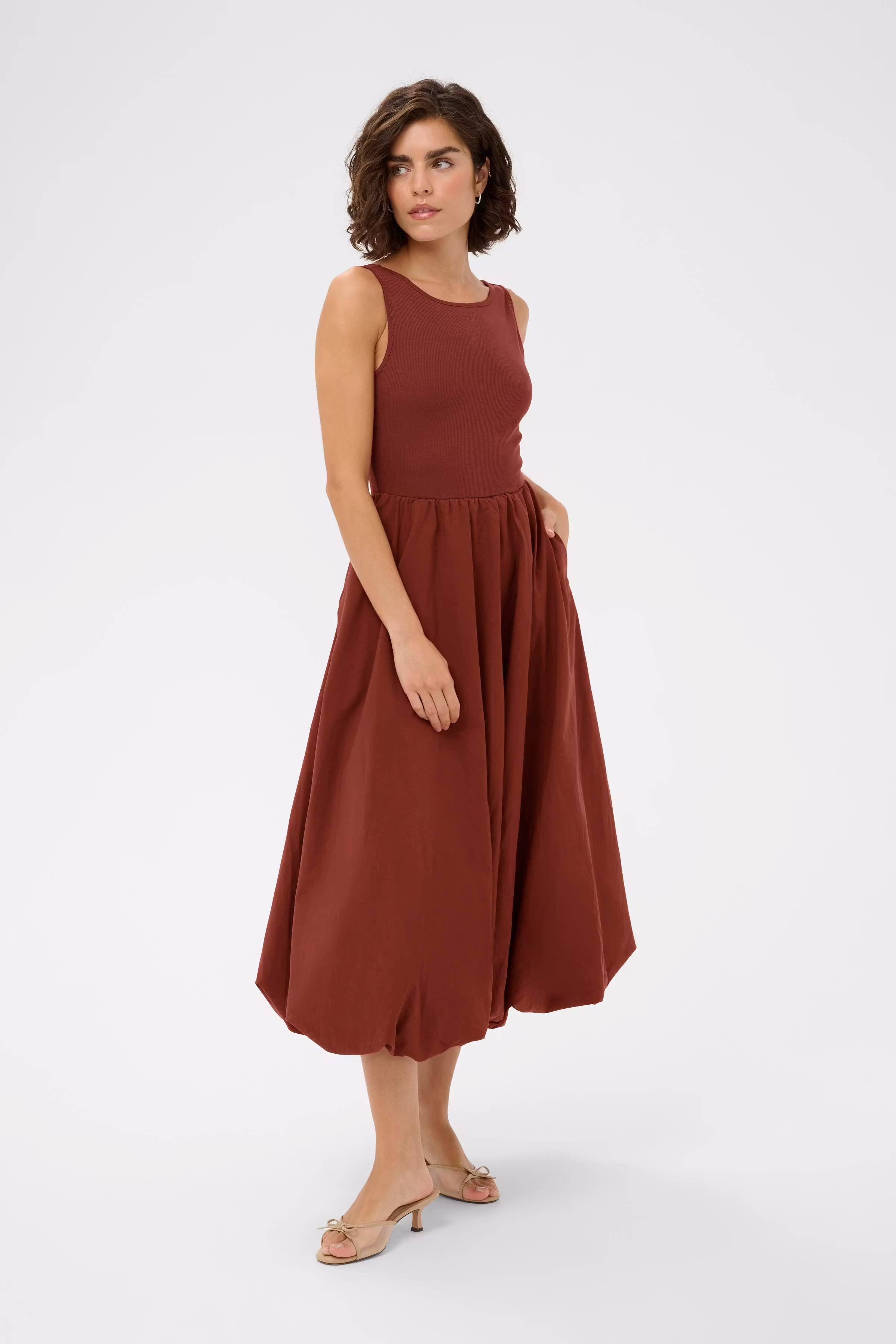 KAkirtsen Kjole LOOKBOOK FRONT 10510006-191334