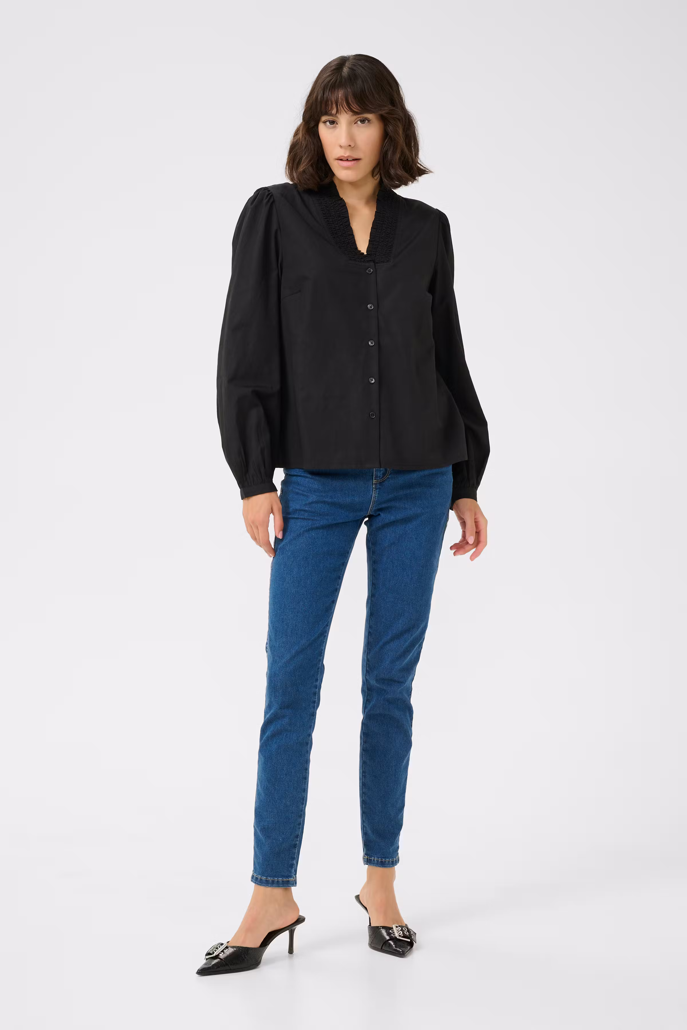 KAmaia Skjorta LOOKBOOK FRONT 10509662-100121