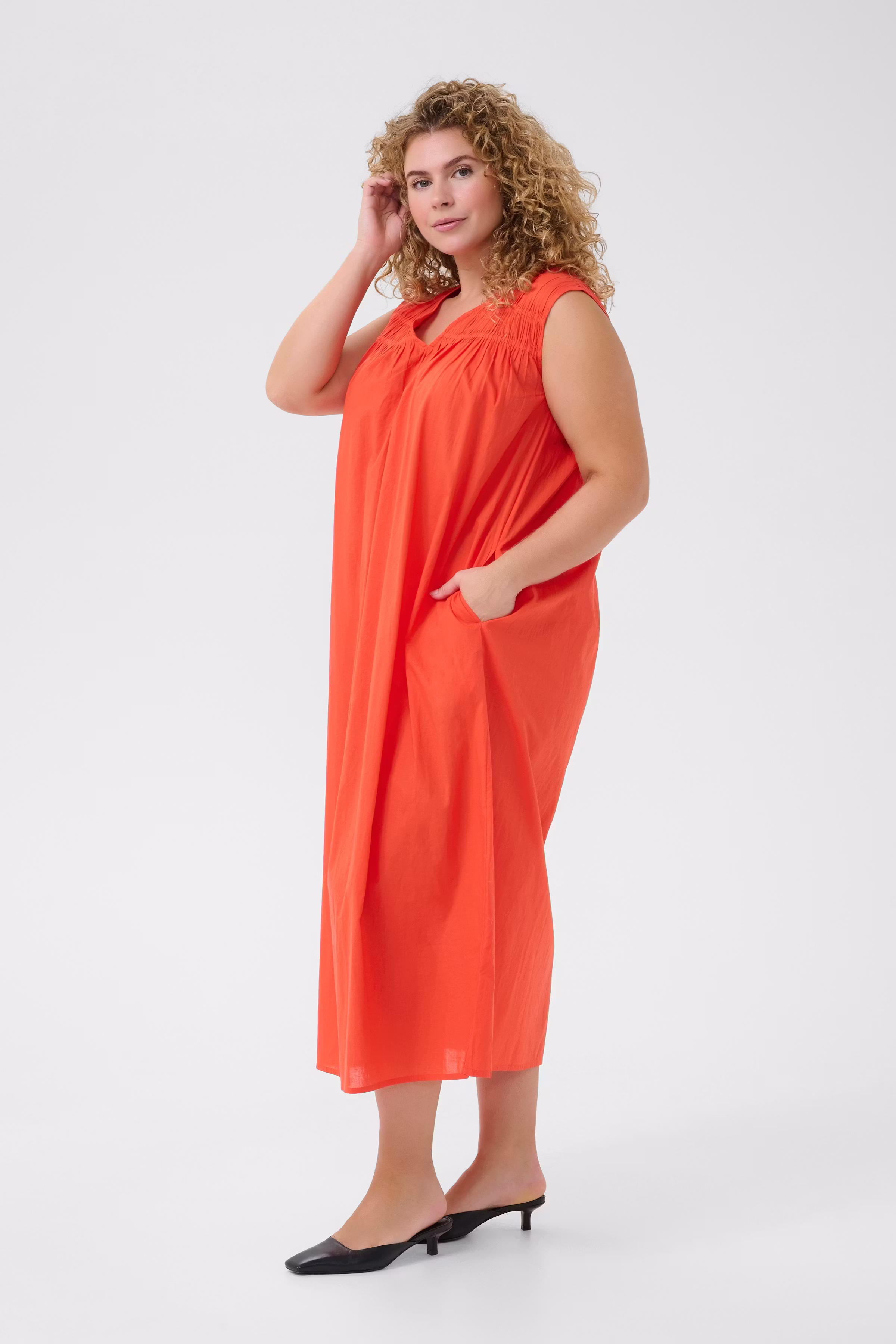 KCthia Klänning LOOKBOOK FRONT 10583237-171558