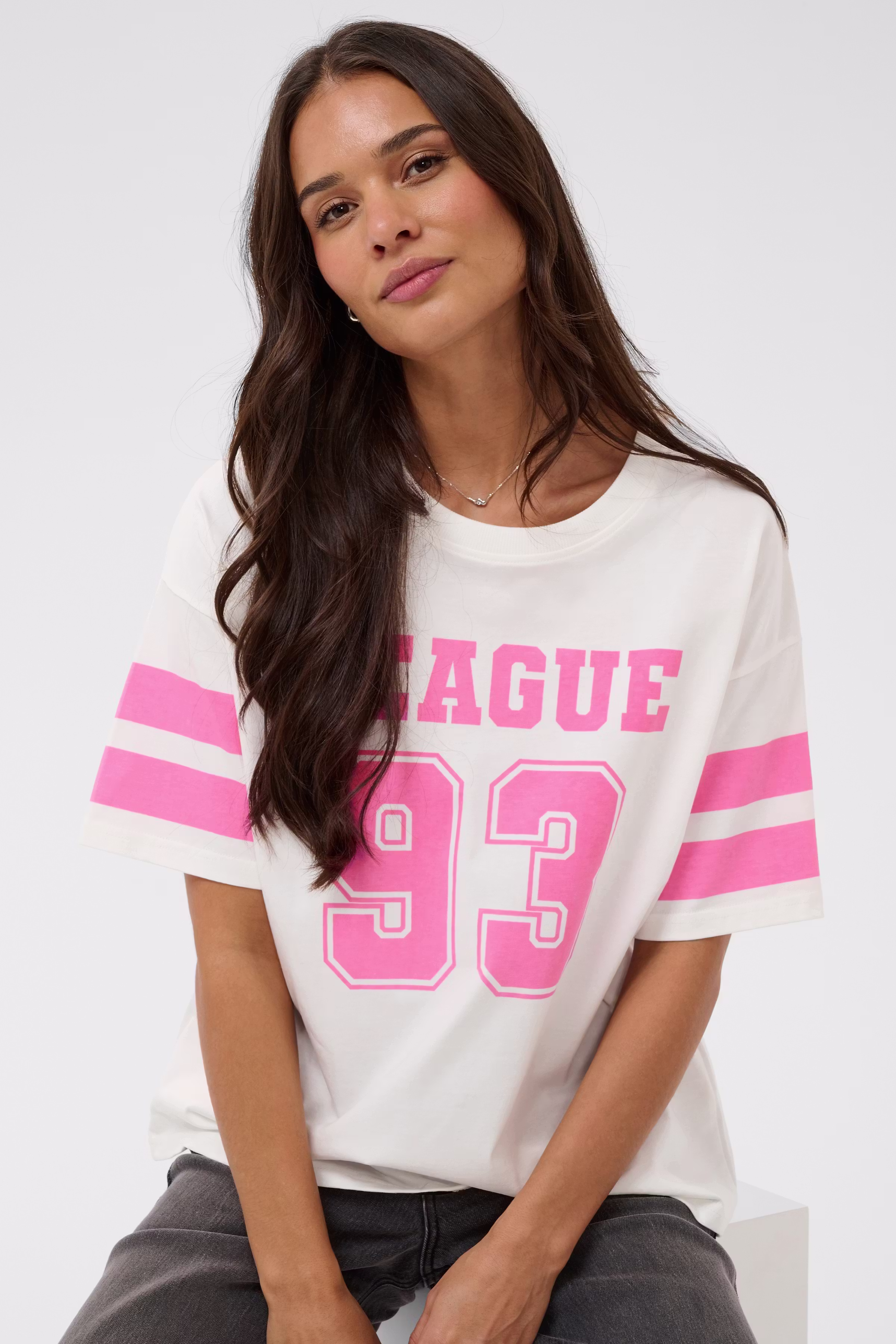 KAhally T-shirt LOOKBOOK DETAIL 10511173-109380
