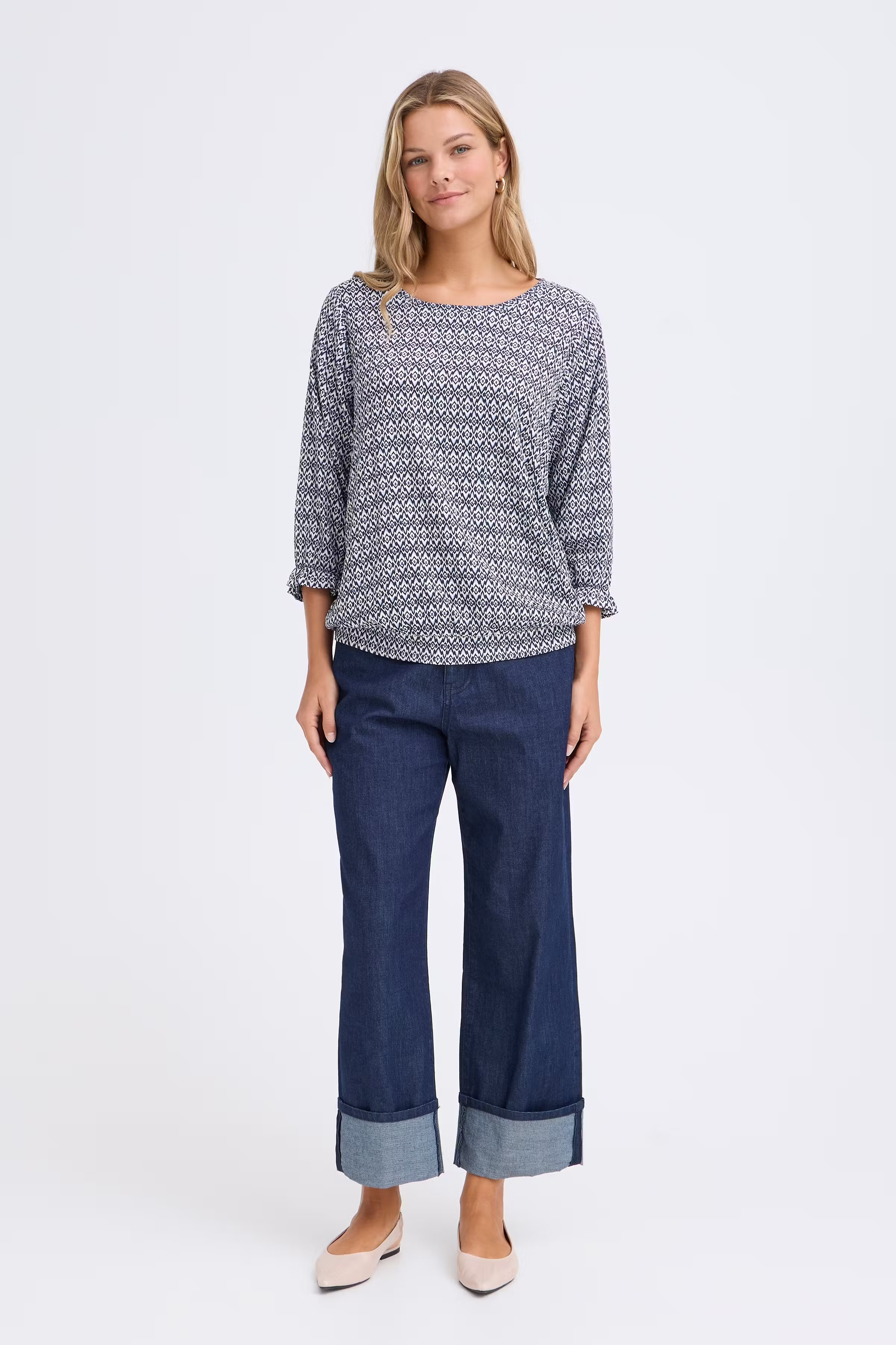 FRSLOANE T-shirt LOOKBOOK FRONT 20617521-900004387