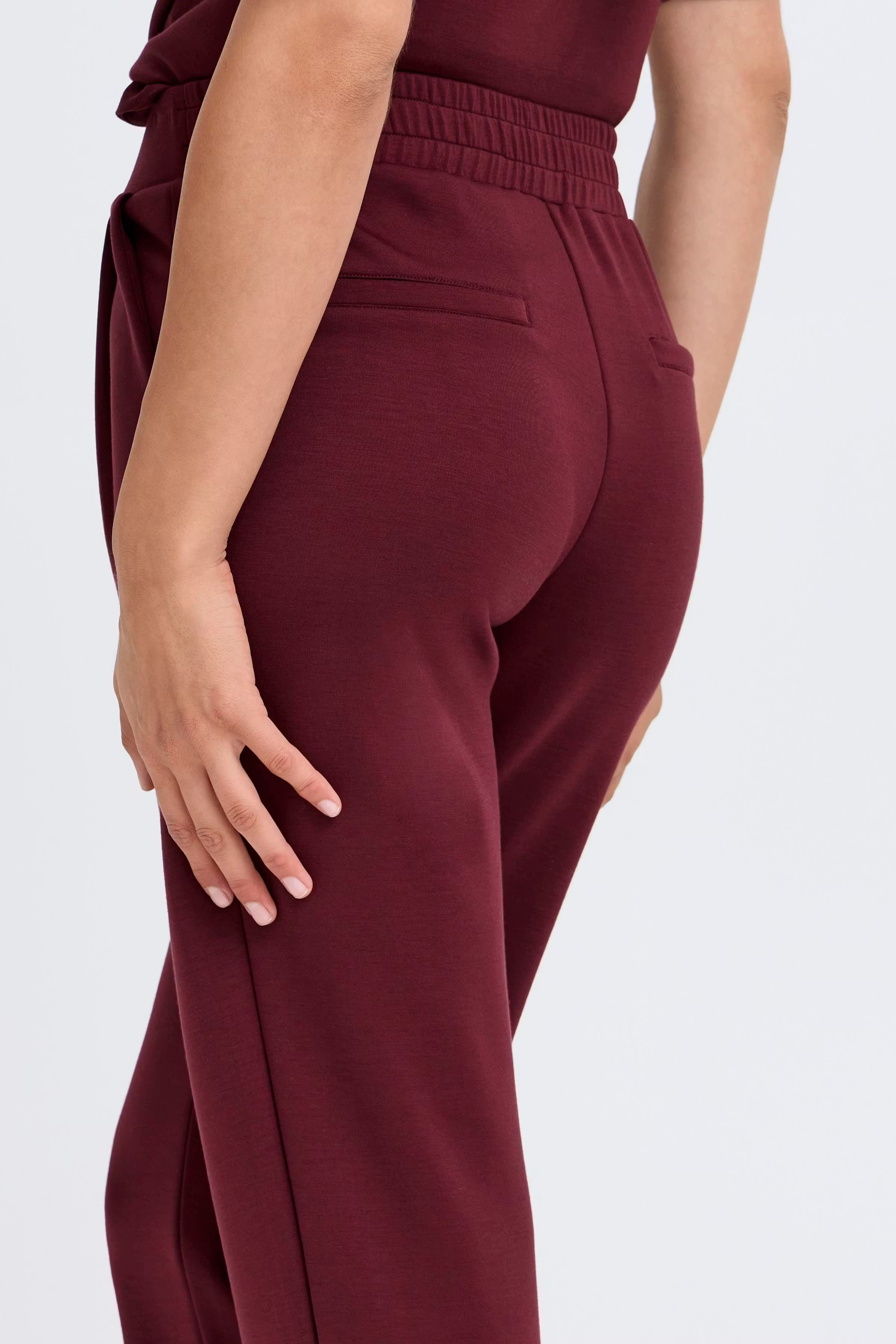 BYPUSTI Trousers LOOKBOOK DETAIL 20818058-191627