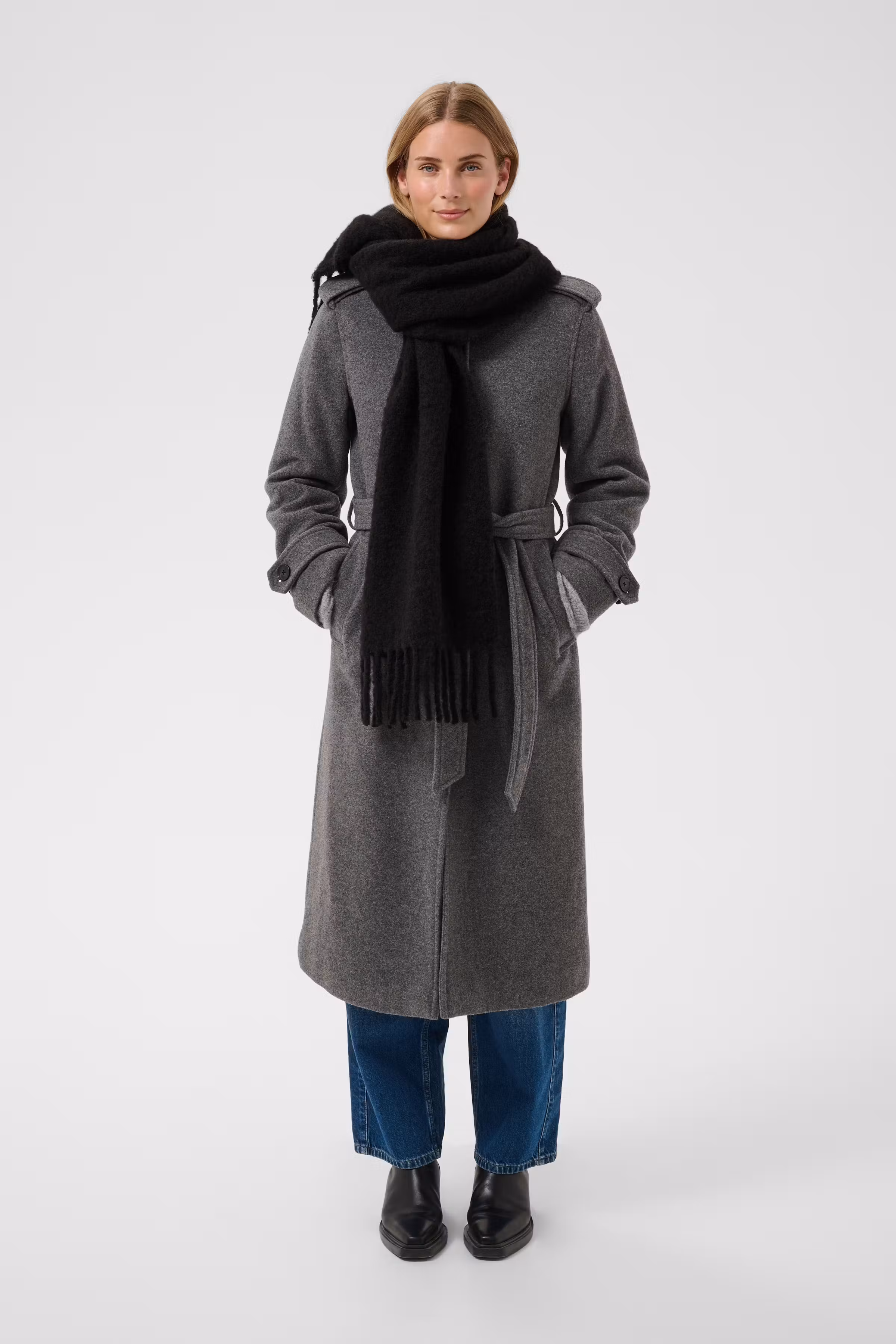 ChalenaPW Skjerf LOOKBOOK FRONT 30310721-194008