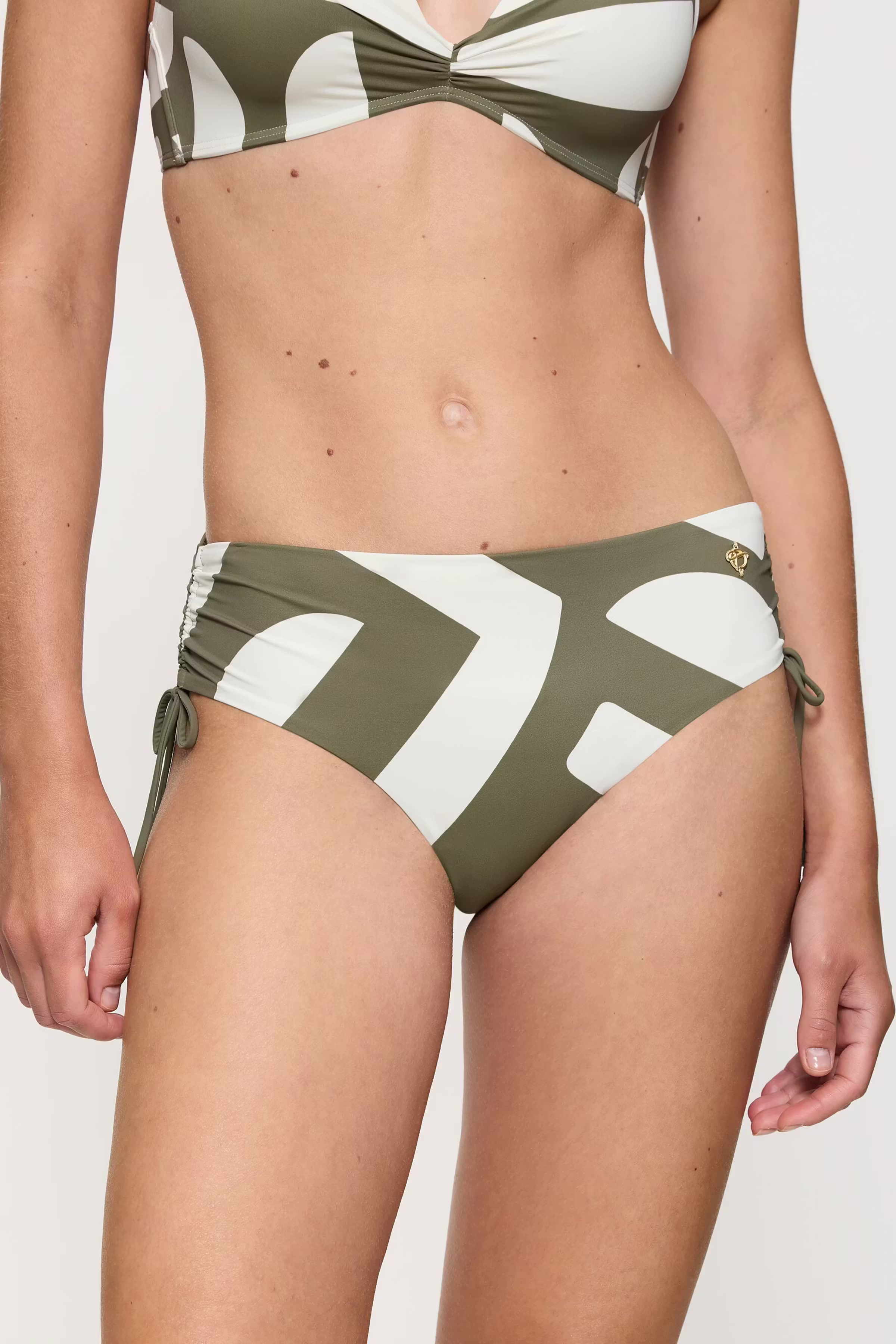 SummerAllure Bikinibroek LOOKBOOK FRONT 40500256-TM009