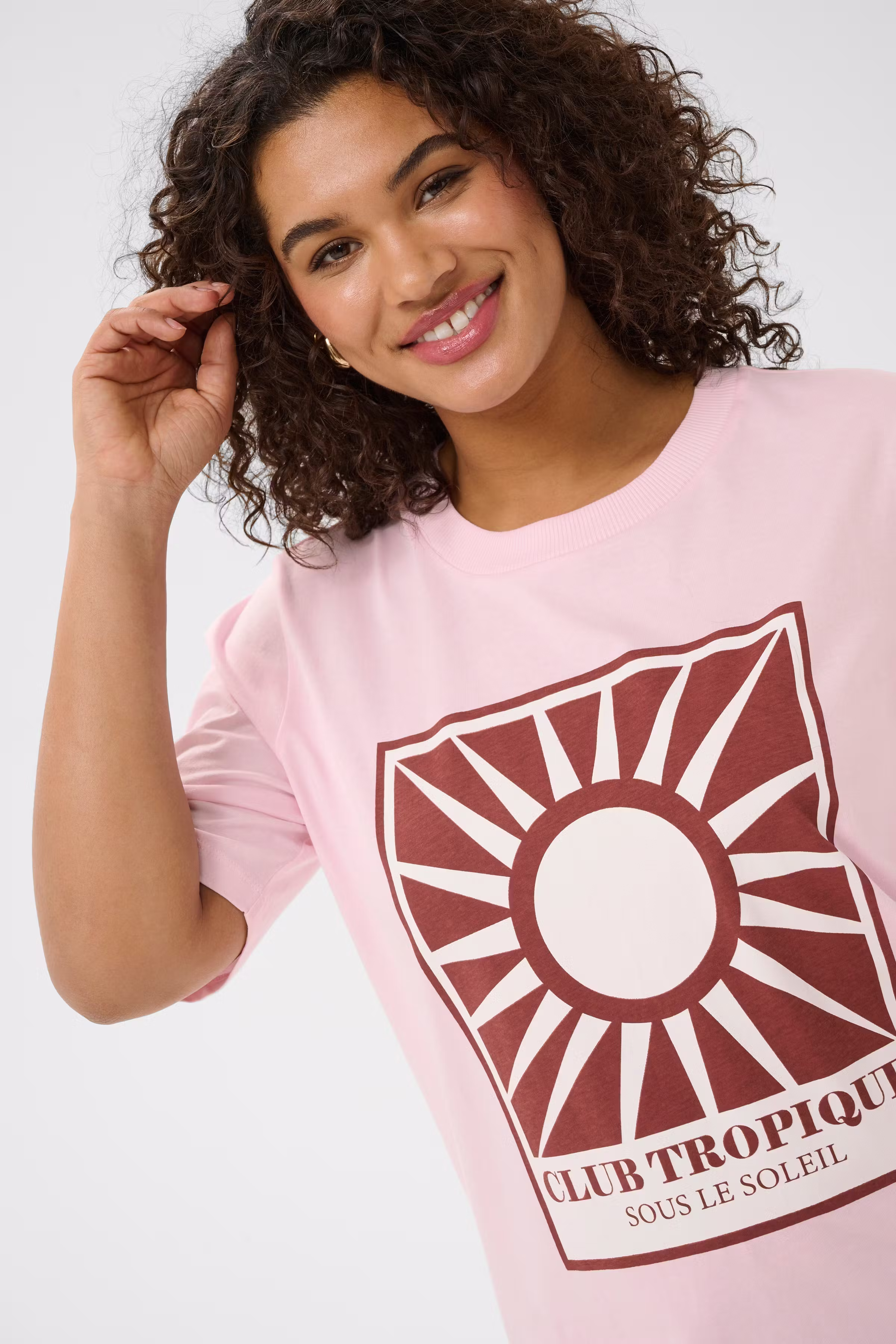 KCkelia T-shirt LOOKBOOK DETAIL 10584148-132807