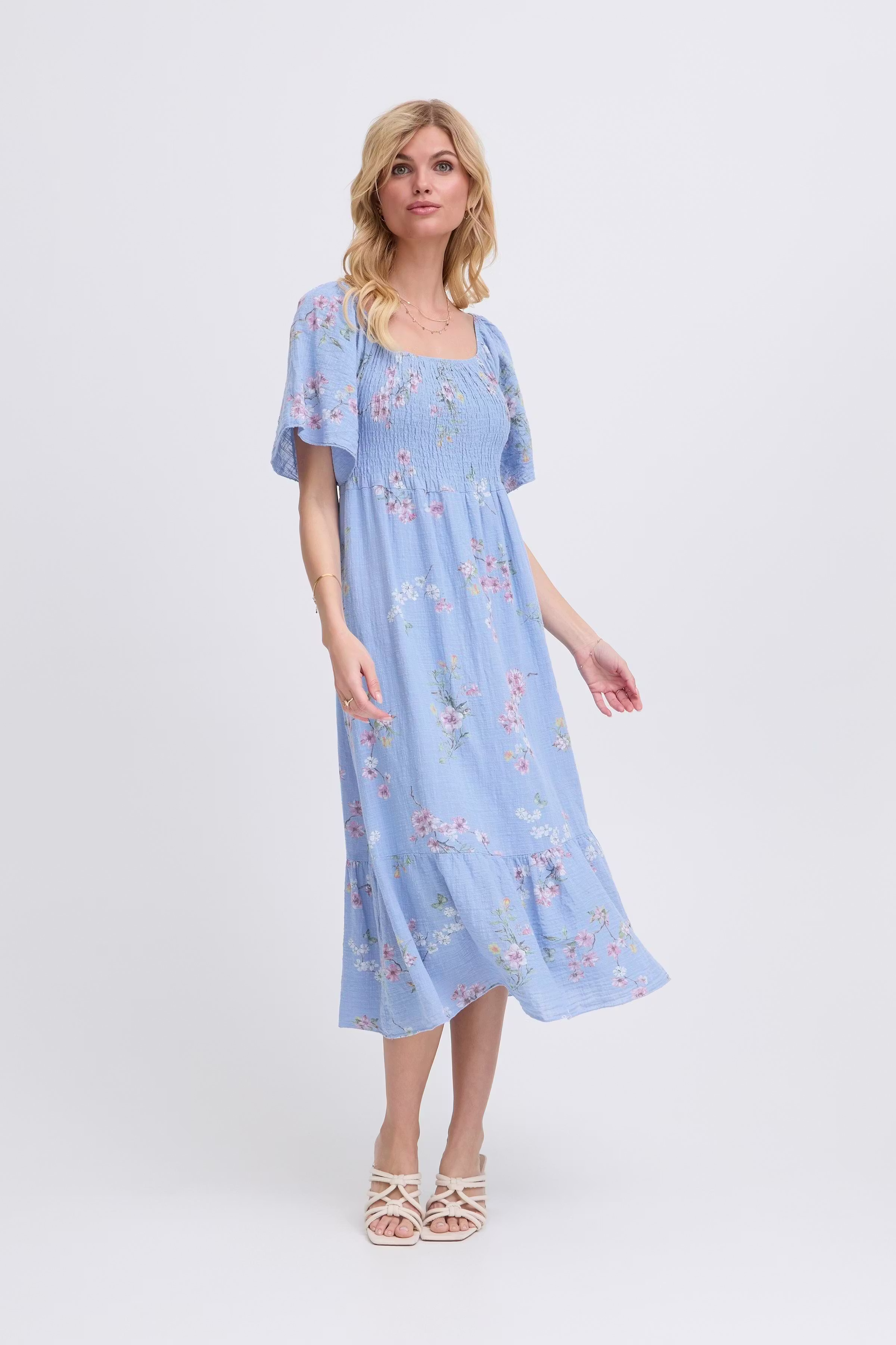 SBALEXA Kjole LOOKBOOK FRONT 22100971-174041