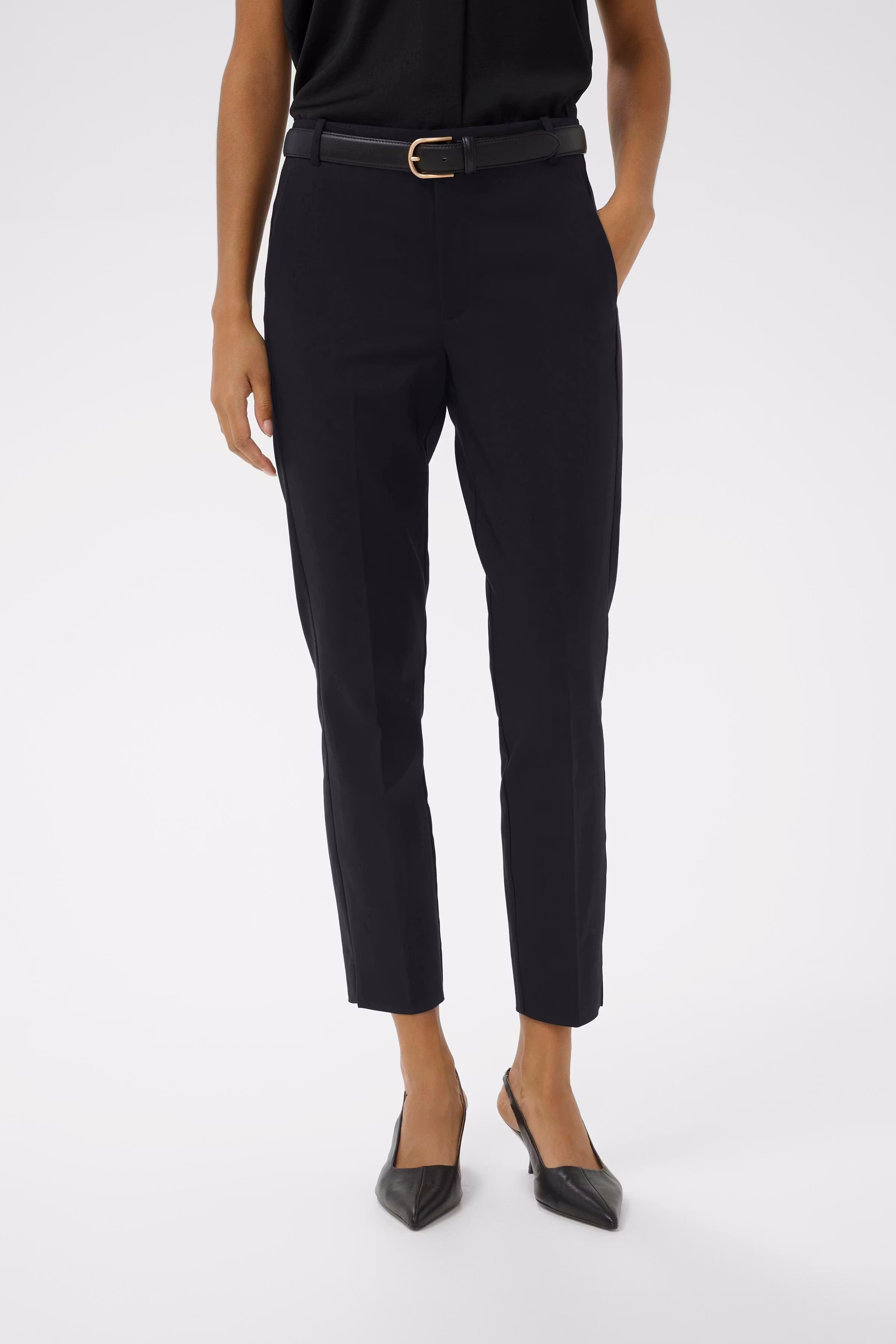 Zella IW pants LOOKBOOK FRONT 30103749-10050