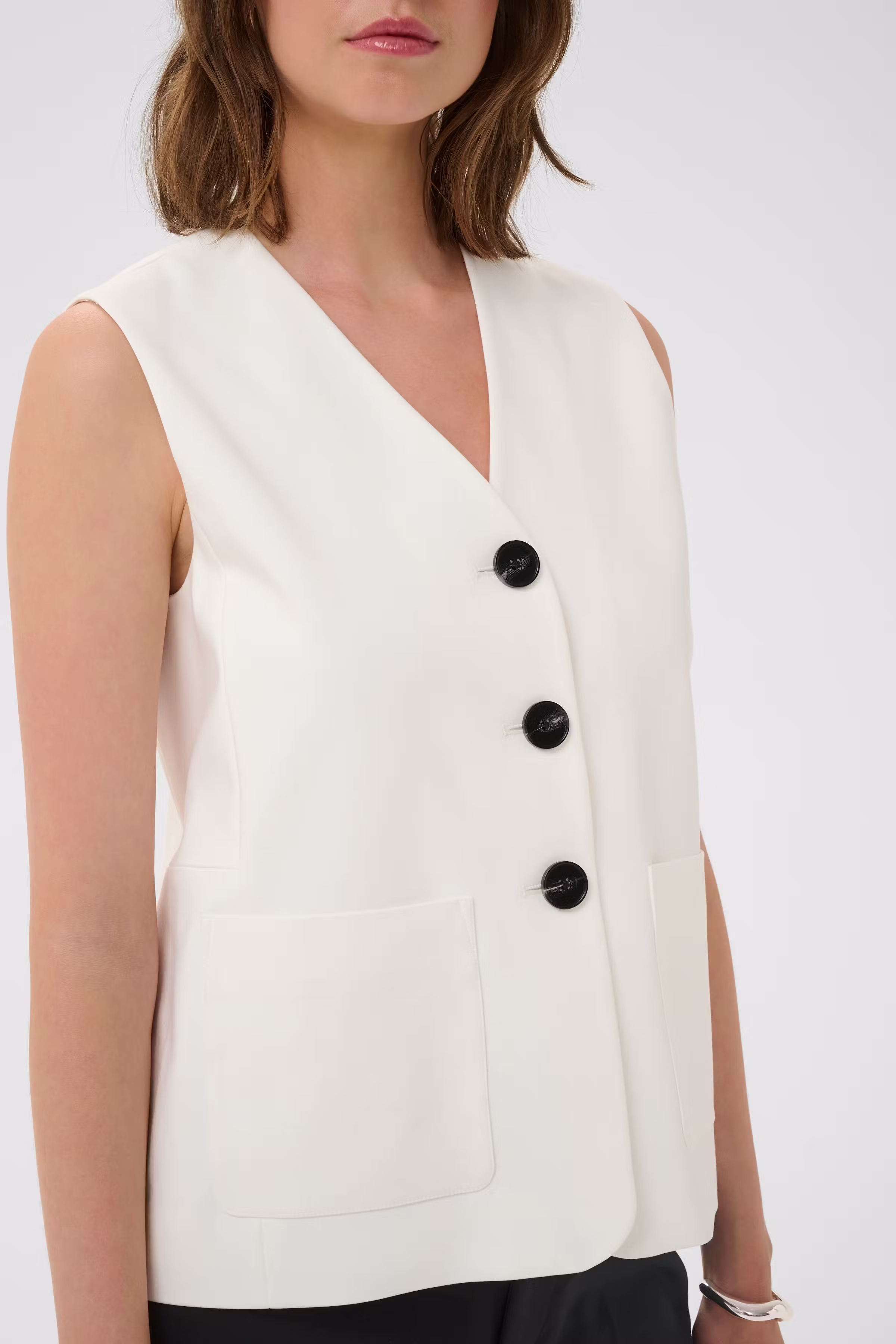ZELLAIW Vest LOOKBOOK DETAIL 30112629-110701
