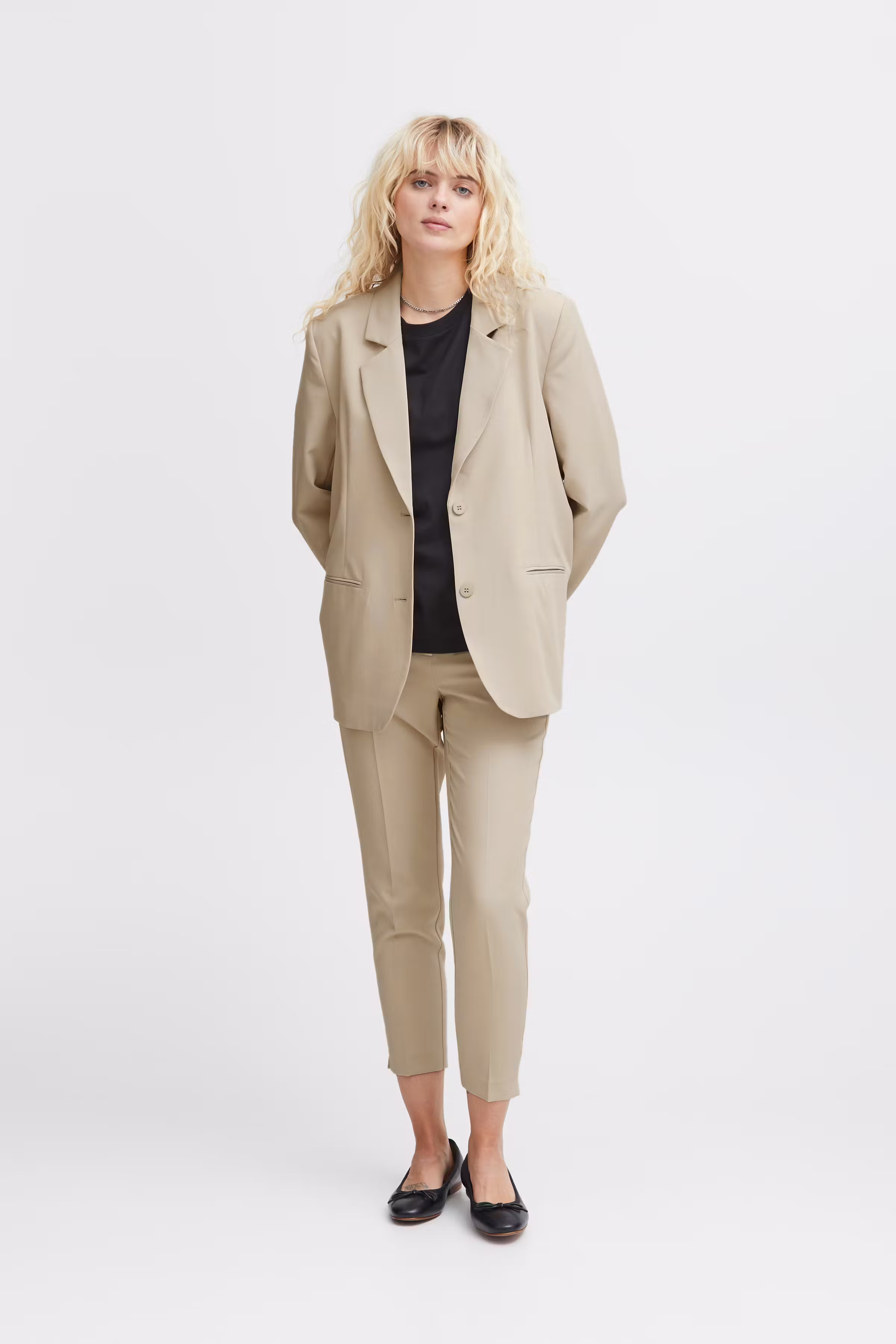 IHLEXI Blazer LOOKBOOK FRONT 20118548-151308