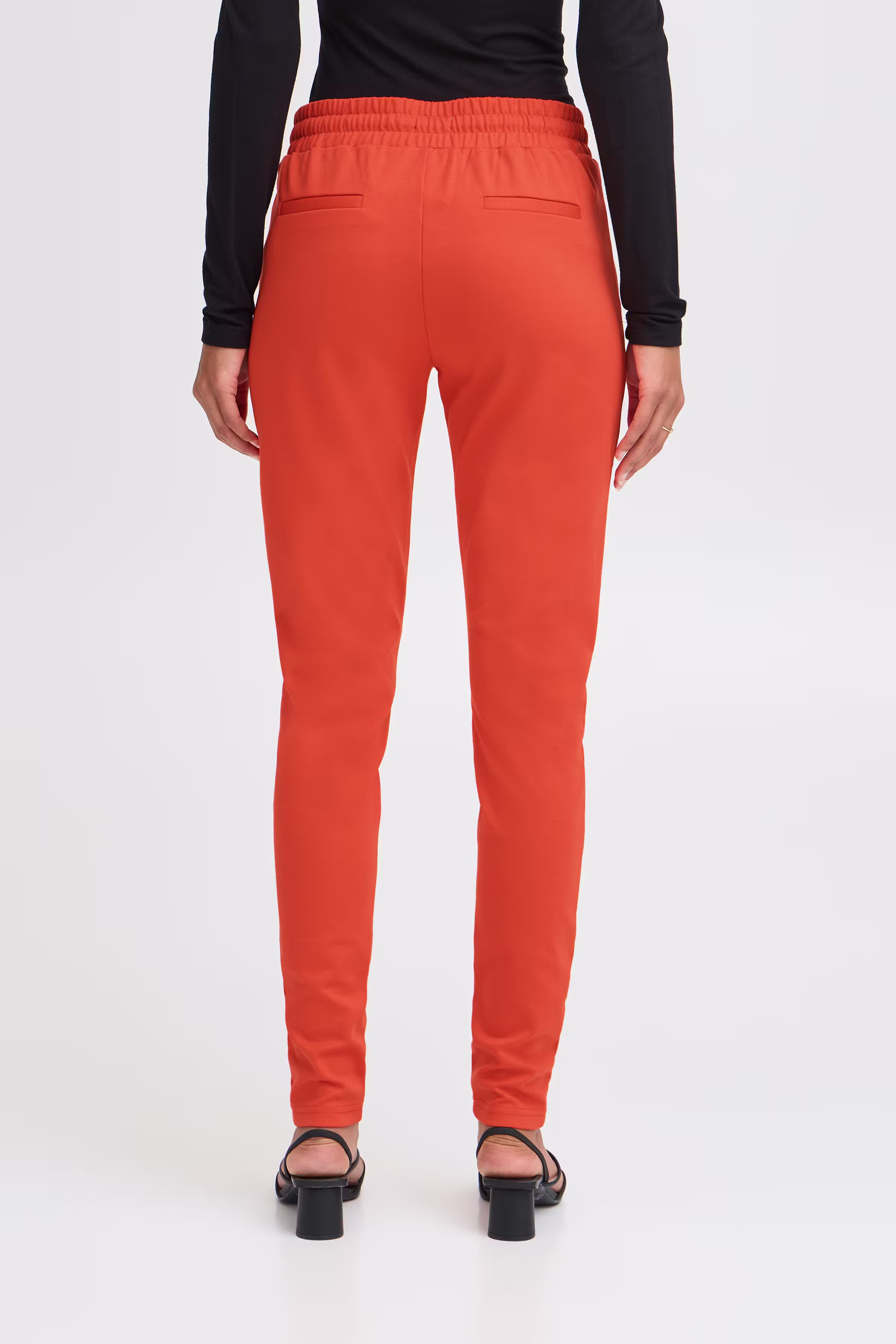 IHKATE Hose LOOKBOOK BACK 20105036-171664