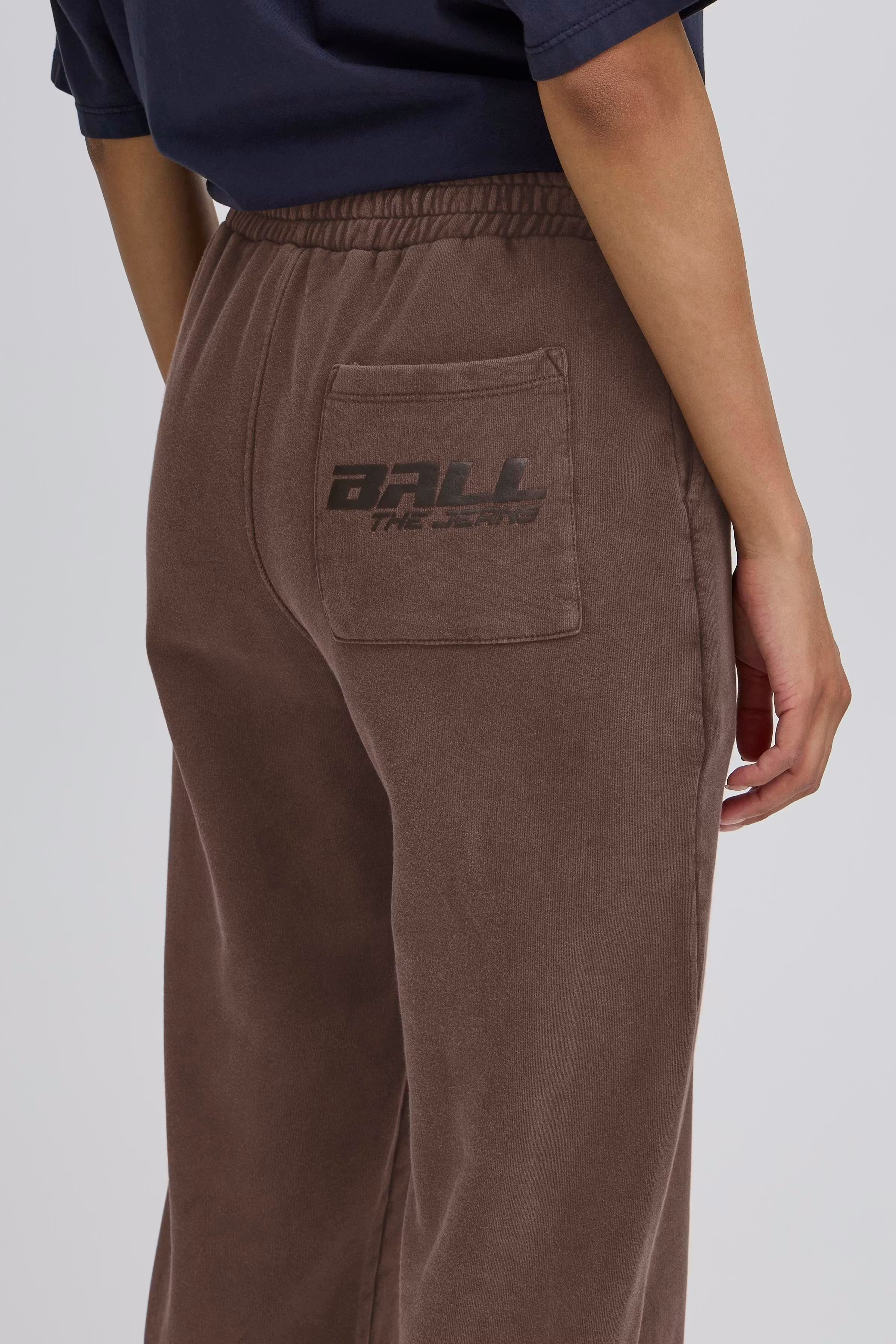 BALEONI Sweatpants LOOKBOOK DETAIL 50405301-190915