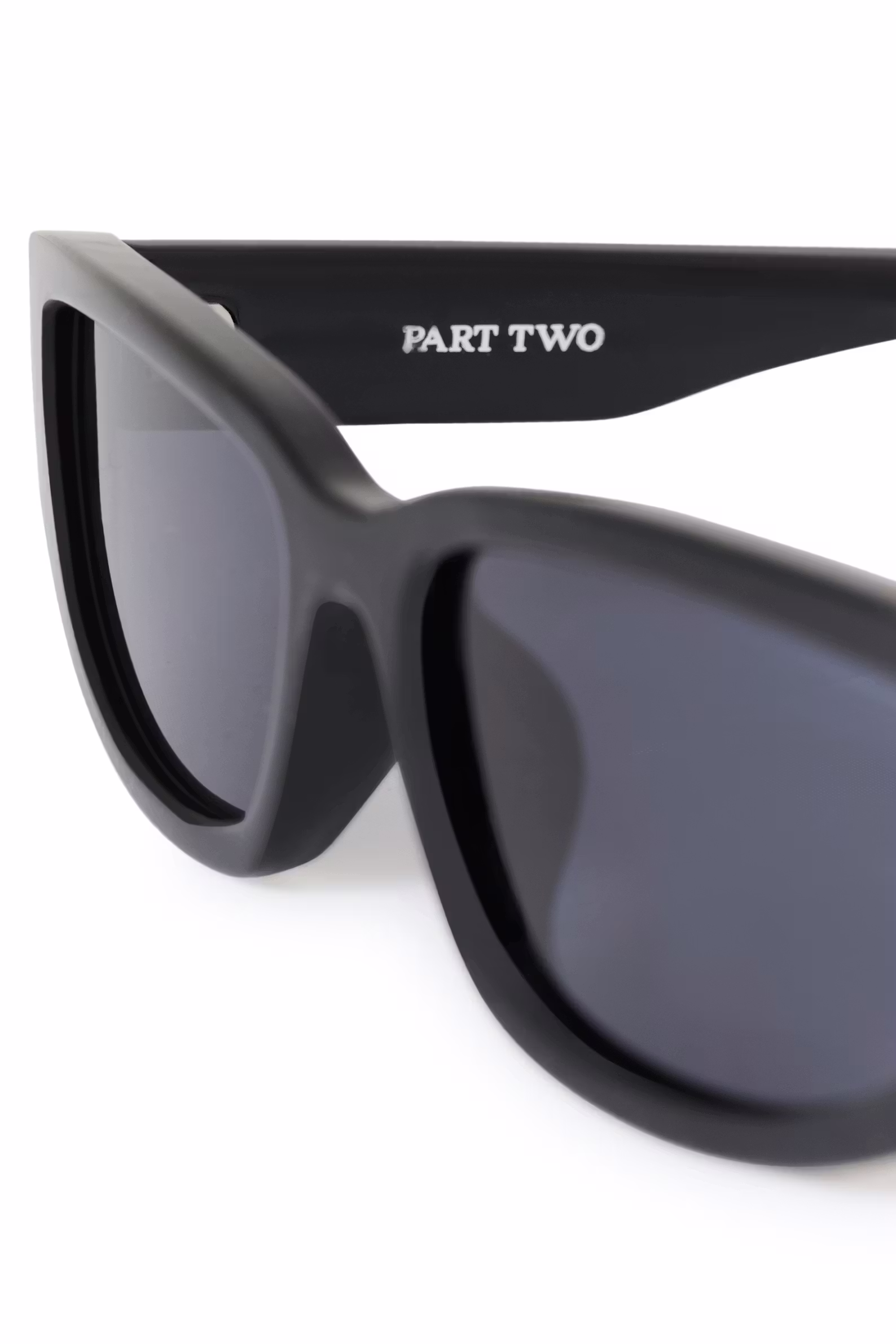 BeccaPW Sunglasses PACK DETAIL 30310609-194008
