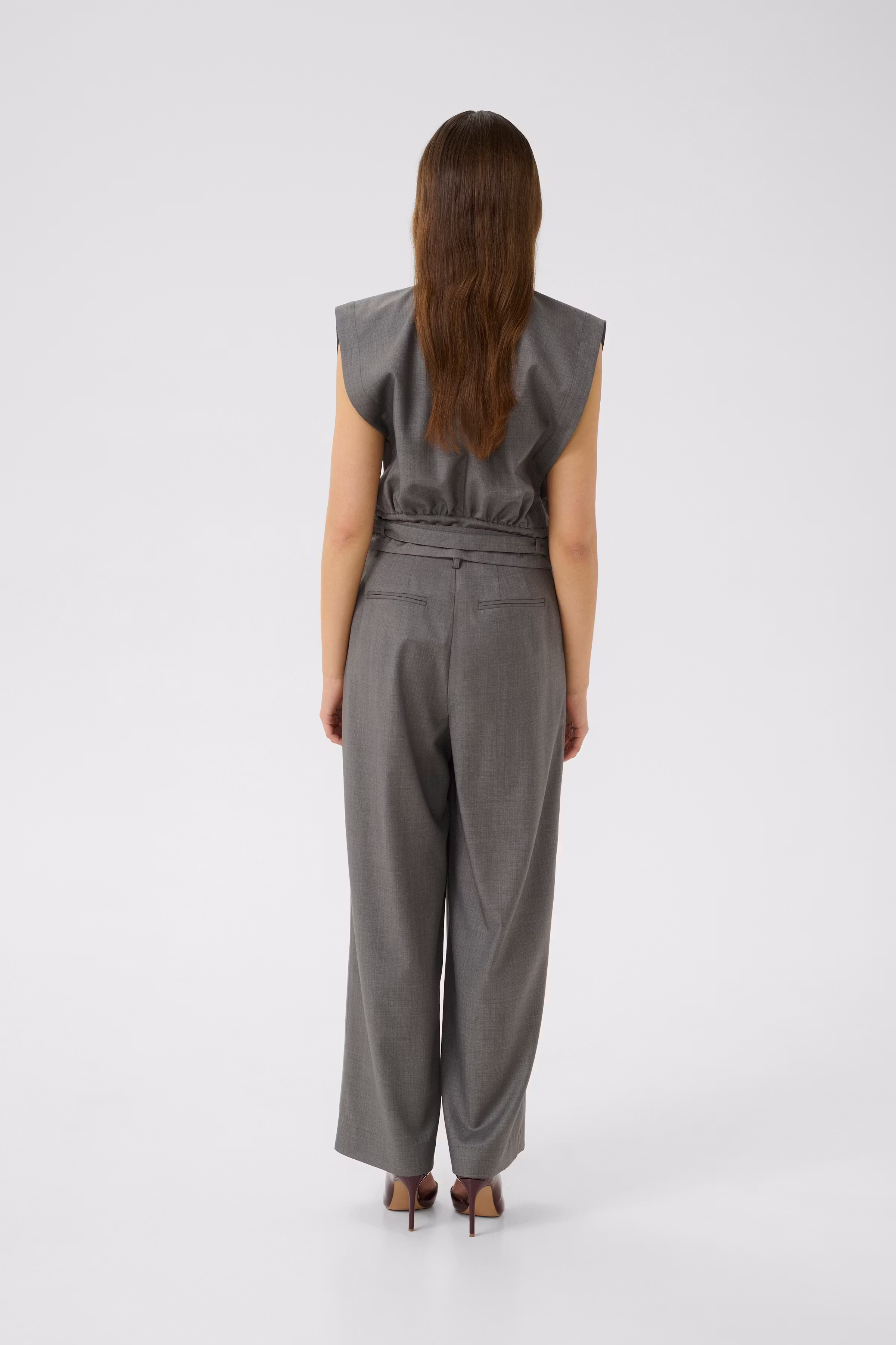 GZeffy Trousers LOOKBOOK BACK 10910622-100494