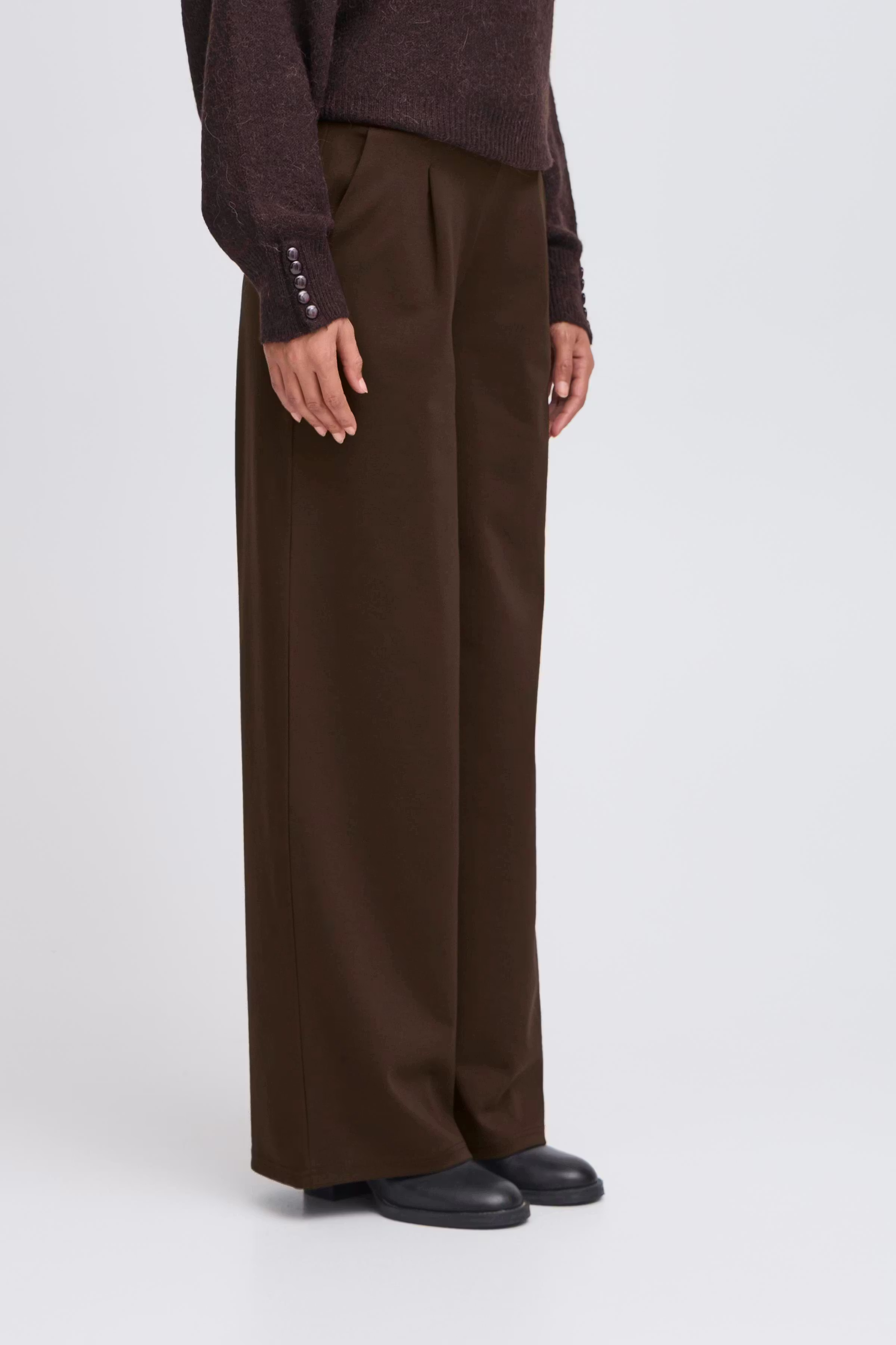 IHKATE LONG WIDE Trousers LOOKBOOK FRONT 20118337-191109