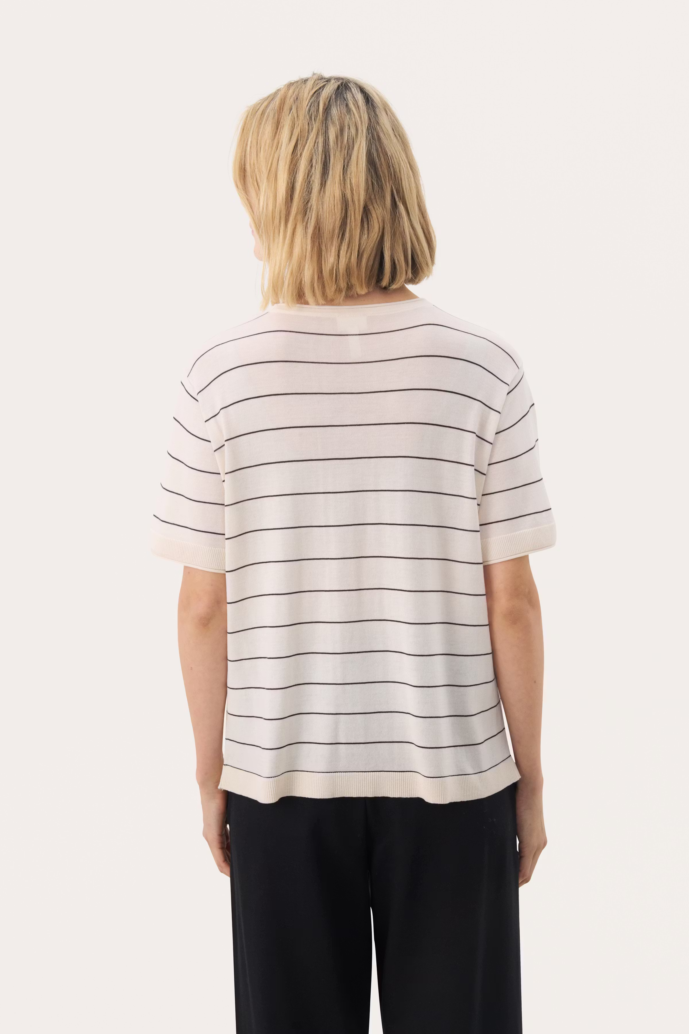 TinniPW Pullover LOOKBOOK BACK 30309854-304014