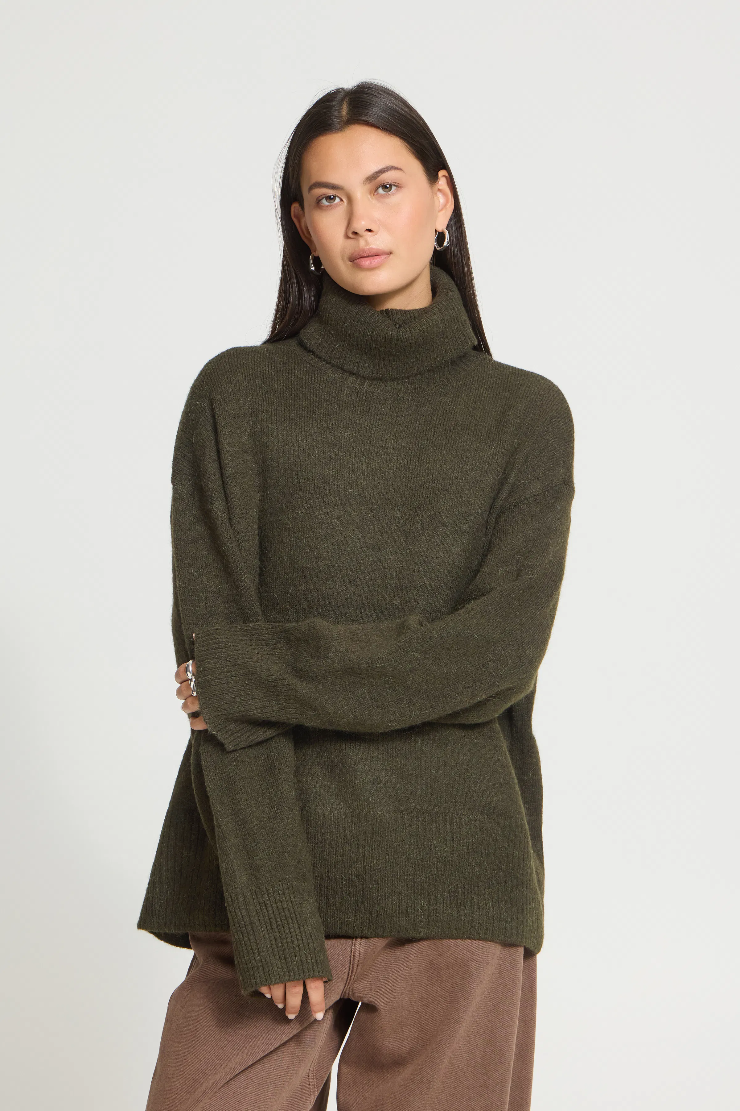 IHKAMARA Pullover LOOKBOOK FRONT 20126665-190509
