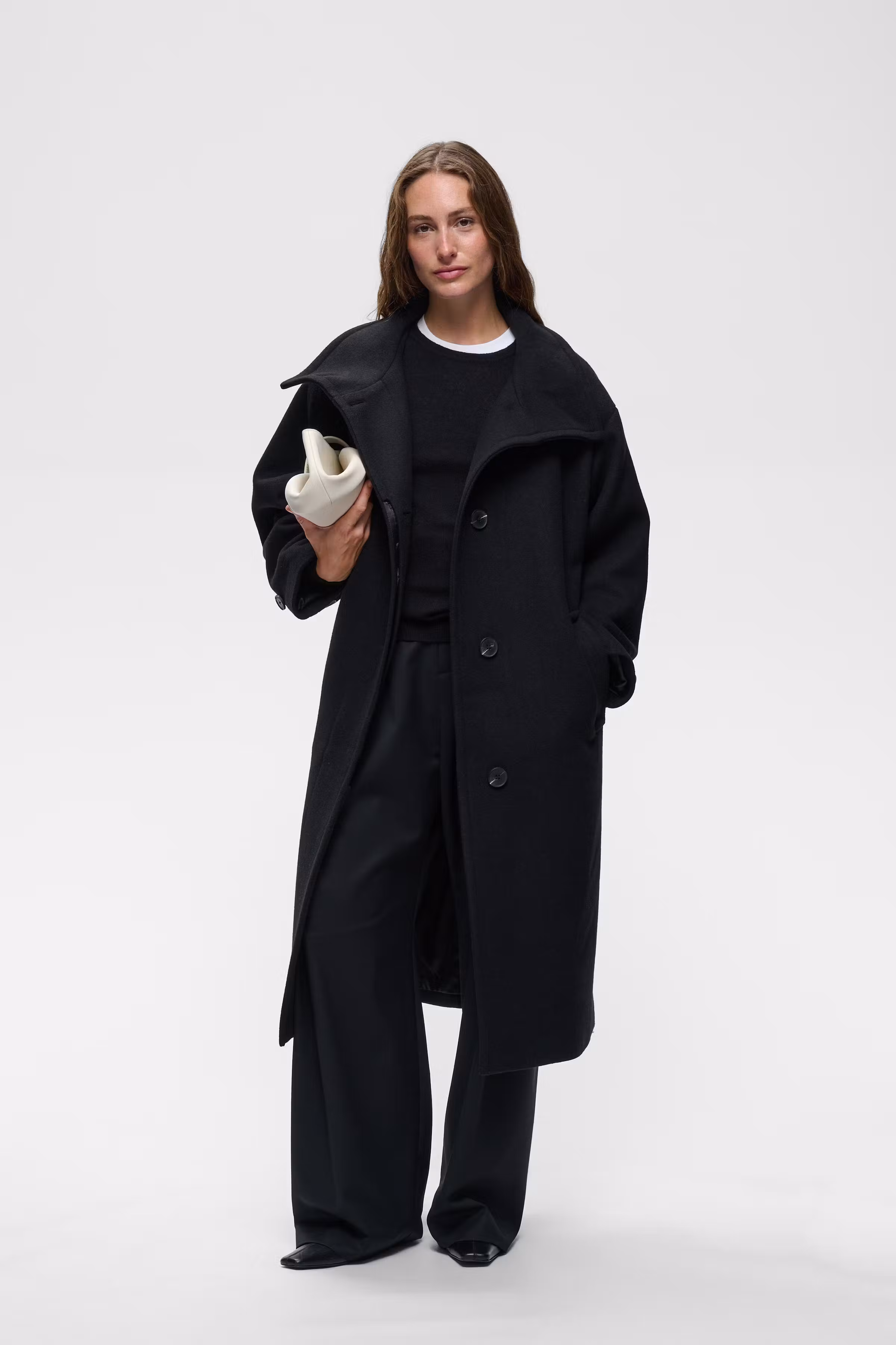 ZtinnaIW Coat LOOKBOOK FRONT 30111369-194008