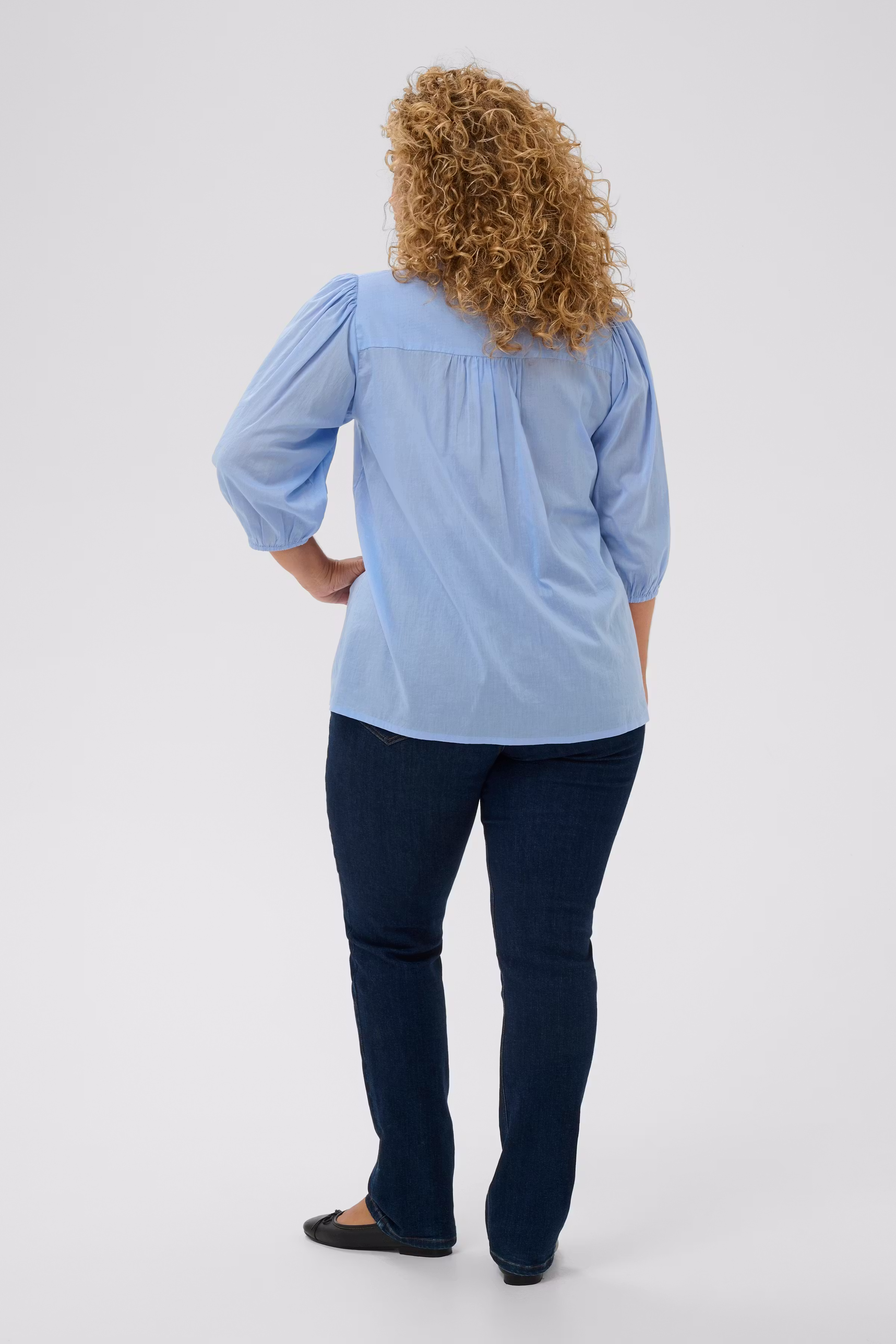 KCkarlia Blouse LOOKBOOK BACK 10584222-153930