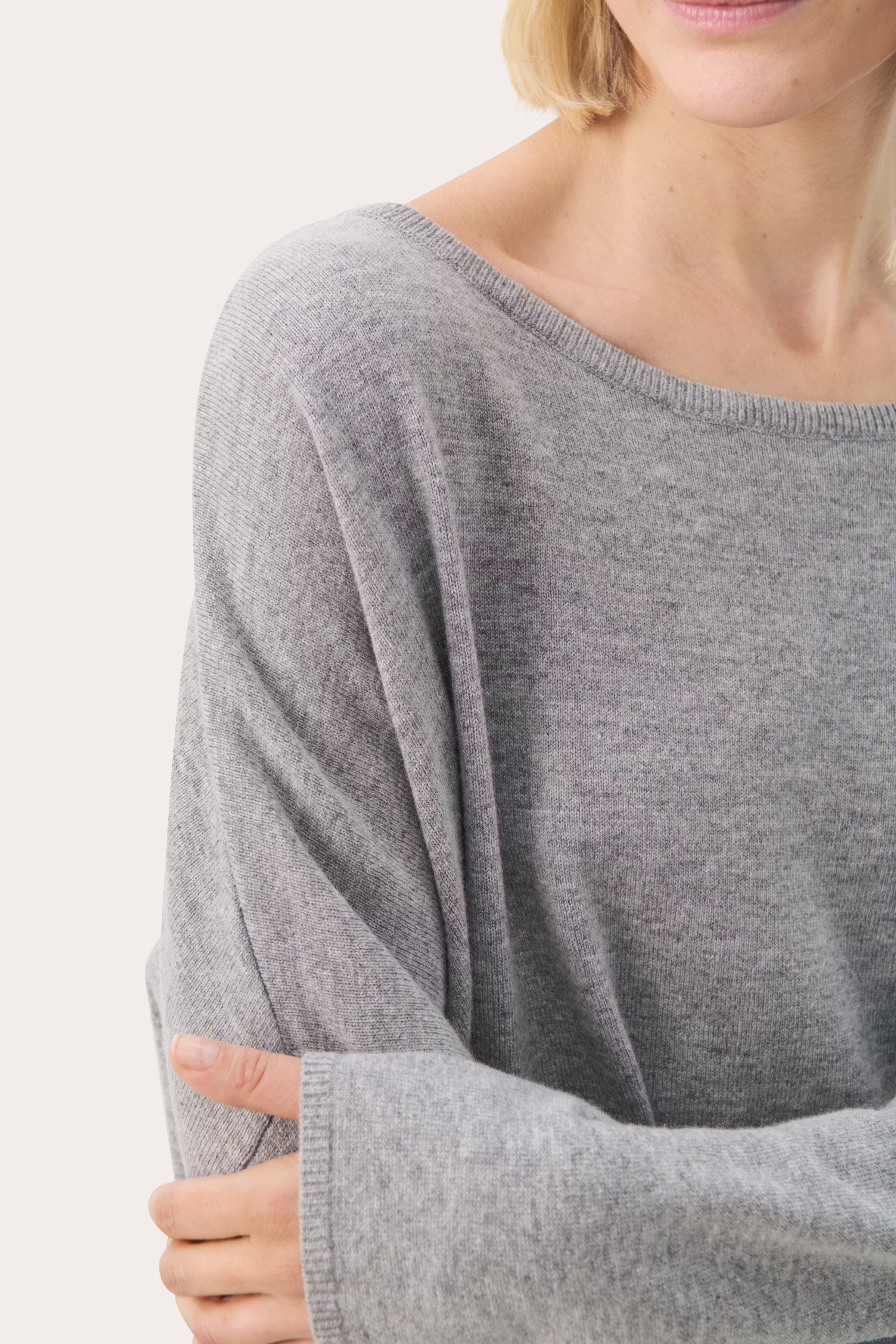 TilaPW Pullover LOOKBOOK DETAIL 30307306-1802011