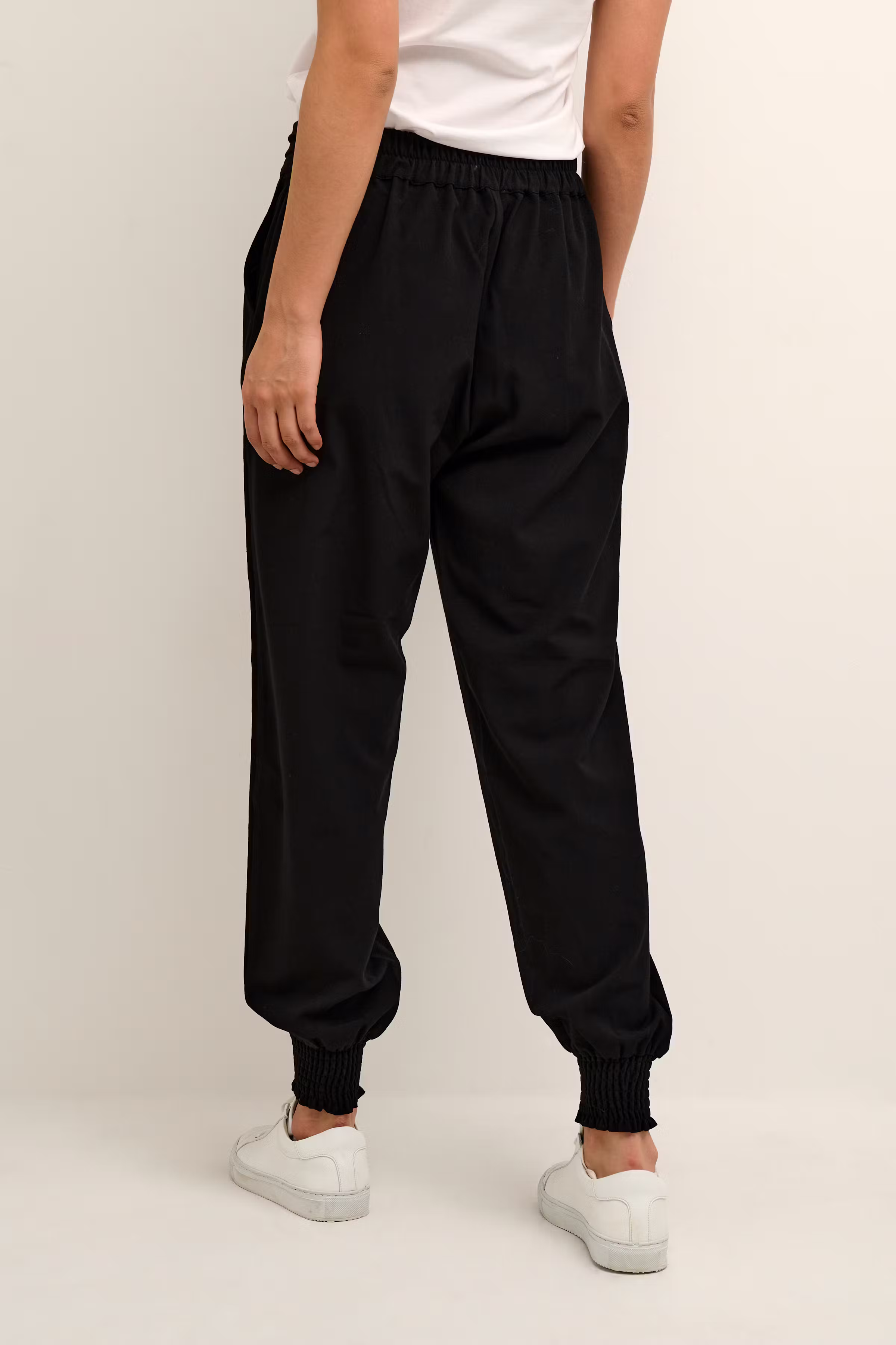 CRCharlott Pantalon LOOKBOOK BACK 10608712-100120