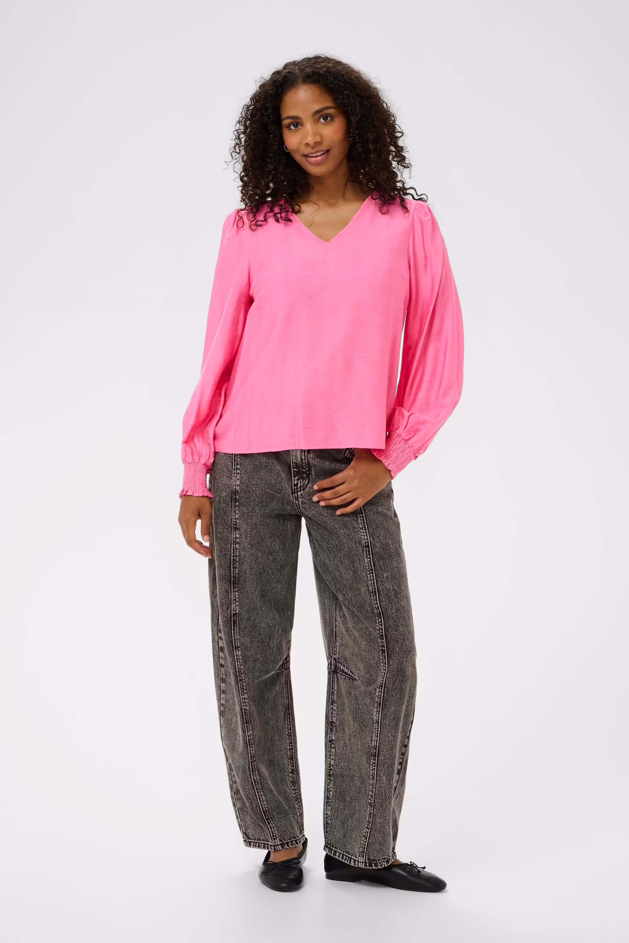 KAlufia Bluse LOOKBOOK FRONT 10511104-162118