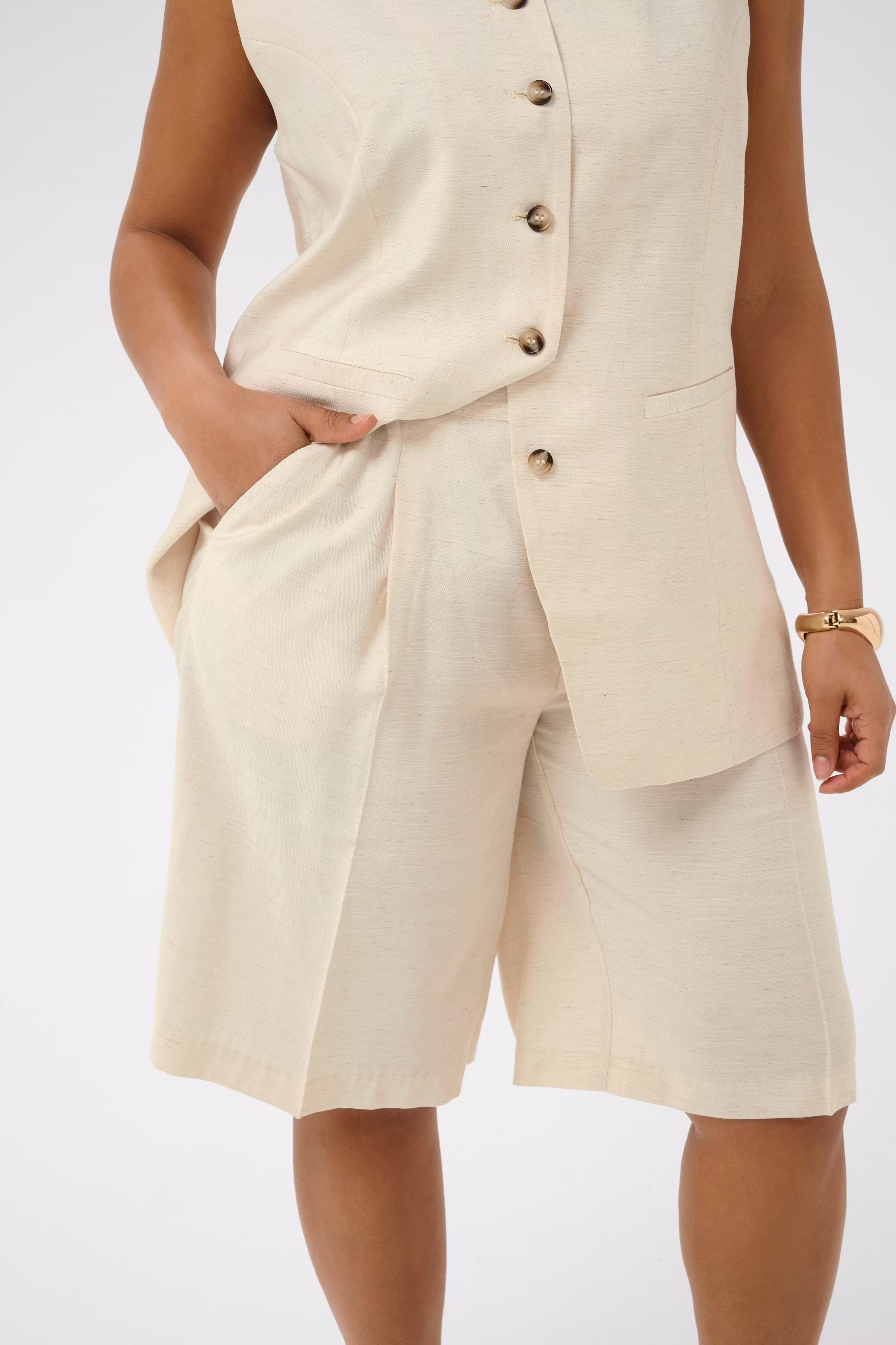 KCanetti Shorts LOOKBOOK DETAIL 10584144-1513051