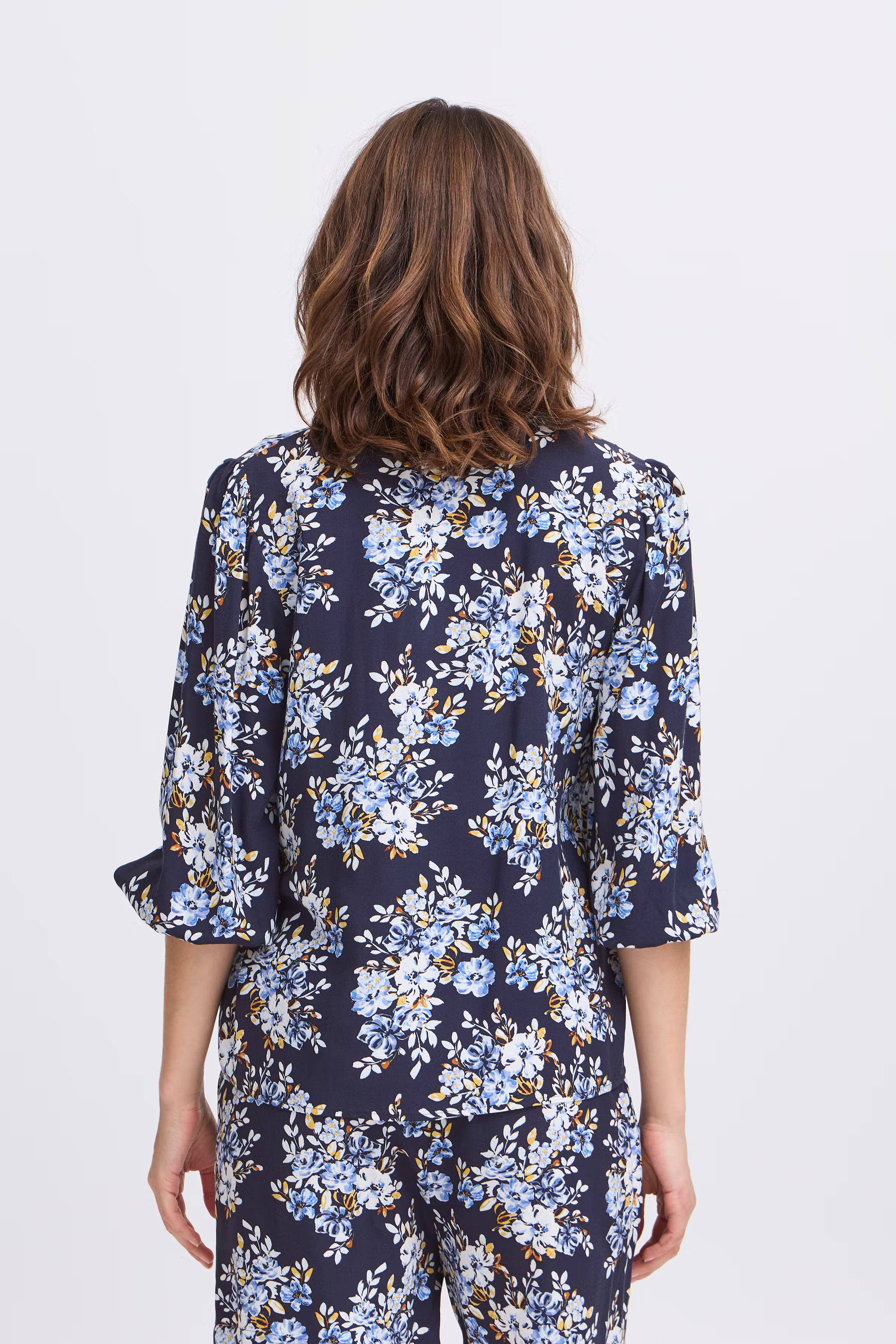 BYMMJOELLA Bluse LOOKBOOK BACK 20816528-204600