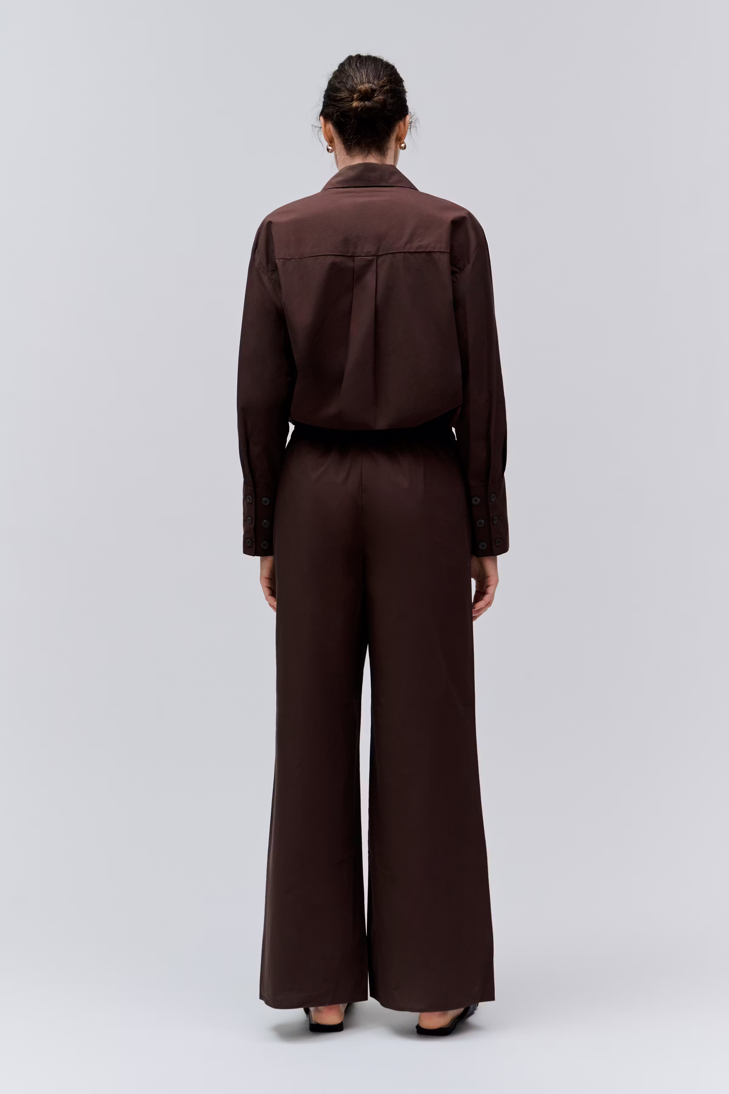 Pia Trousers LOOKBOOK BACK 30600647-BR280