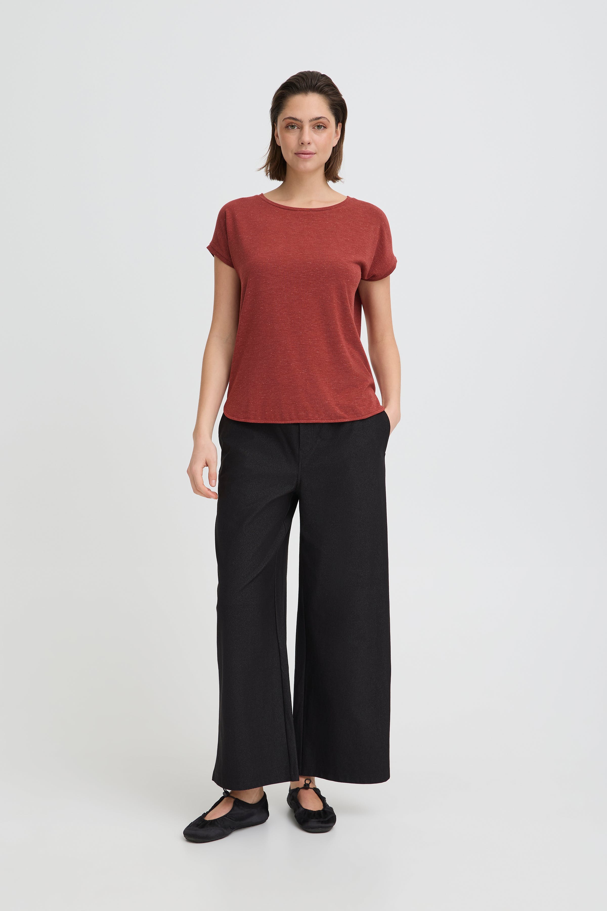 IHREBEL T-shirt LOOKBOOK FRONT 20109945-191533