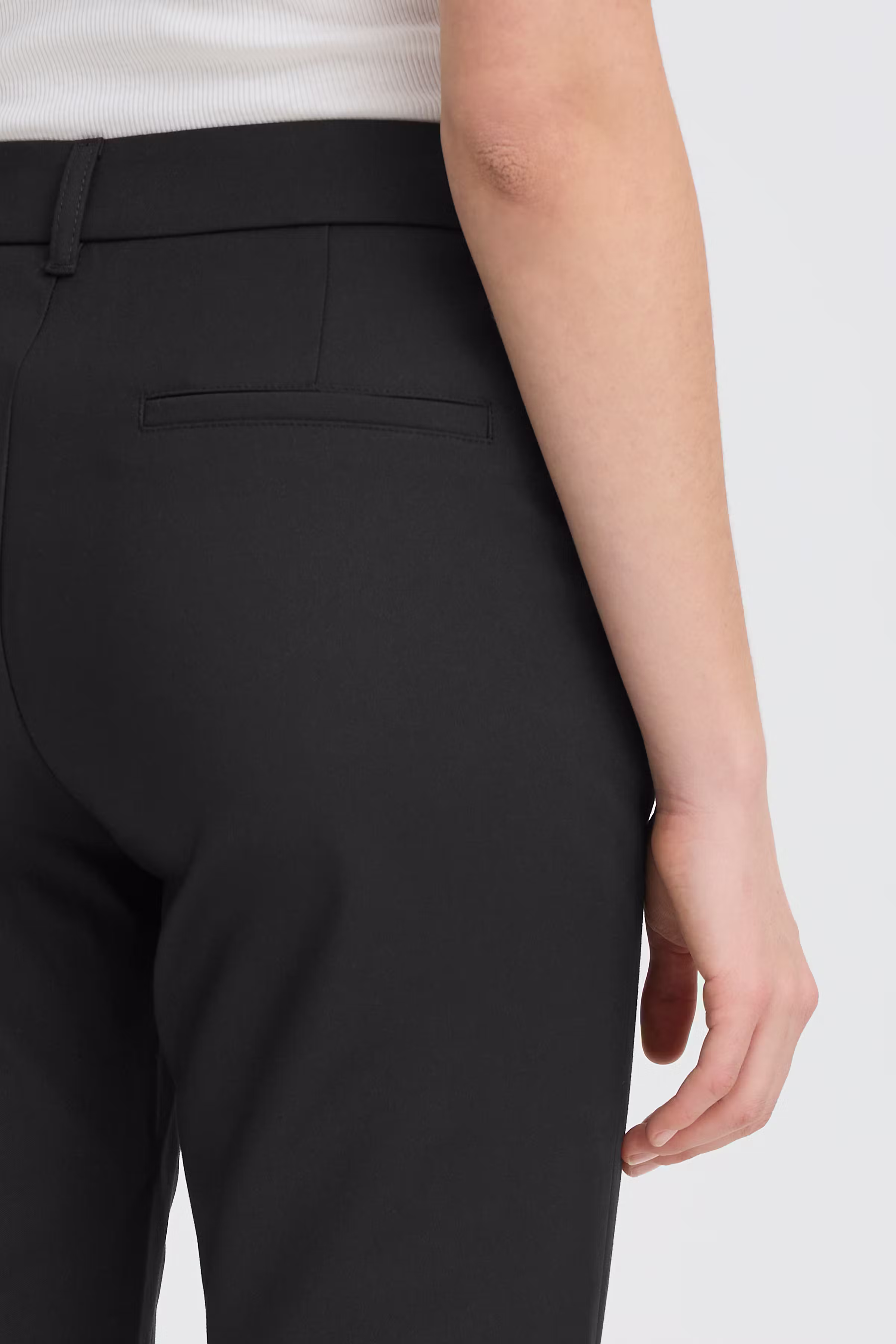 PZBINDY Trousers LOOKBOOK DETAIL 50210332-193911