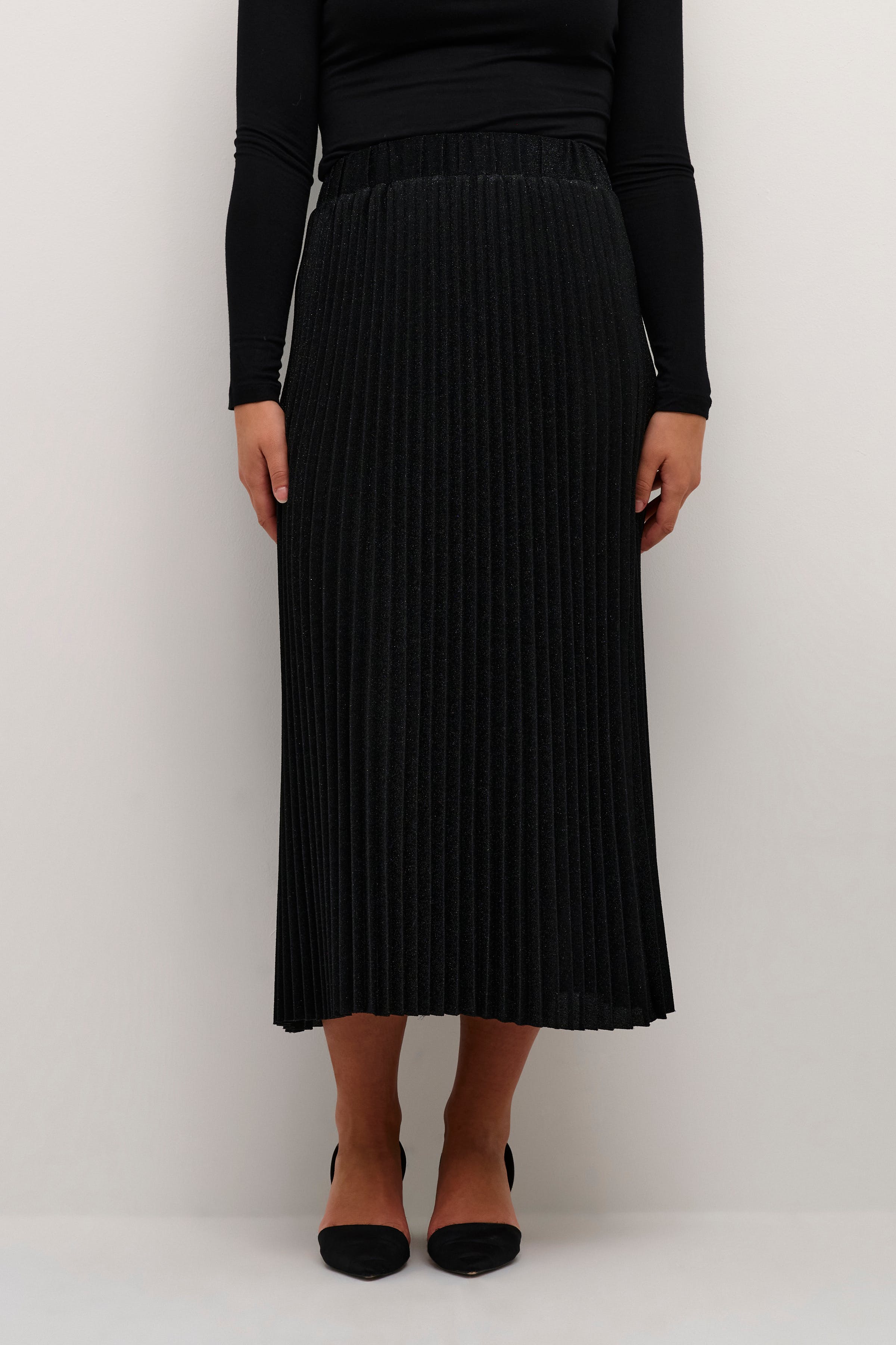 KAlinda Skjørt LOOKBOOK FRONT 10507062-100882