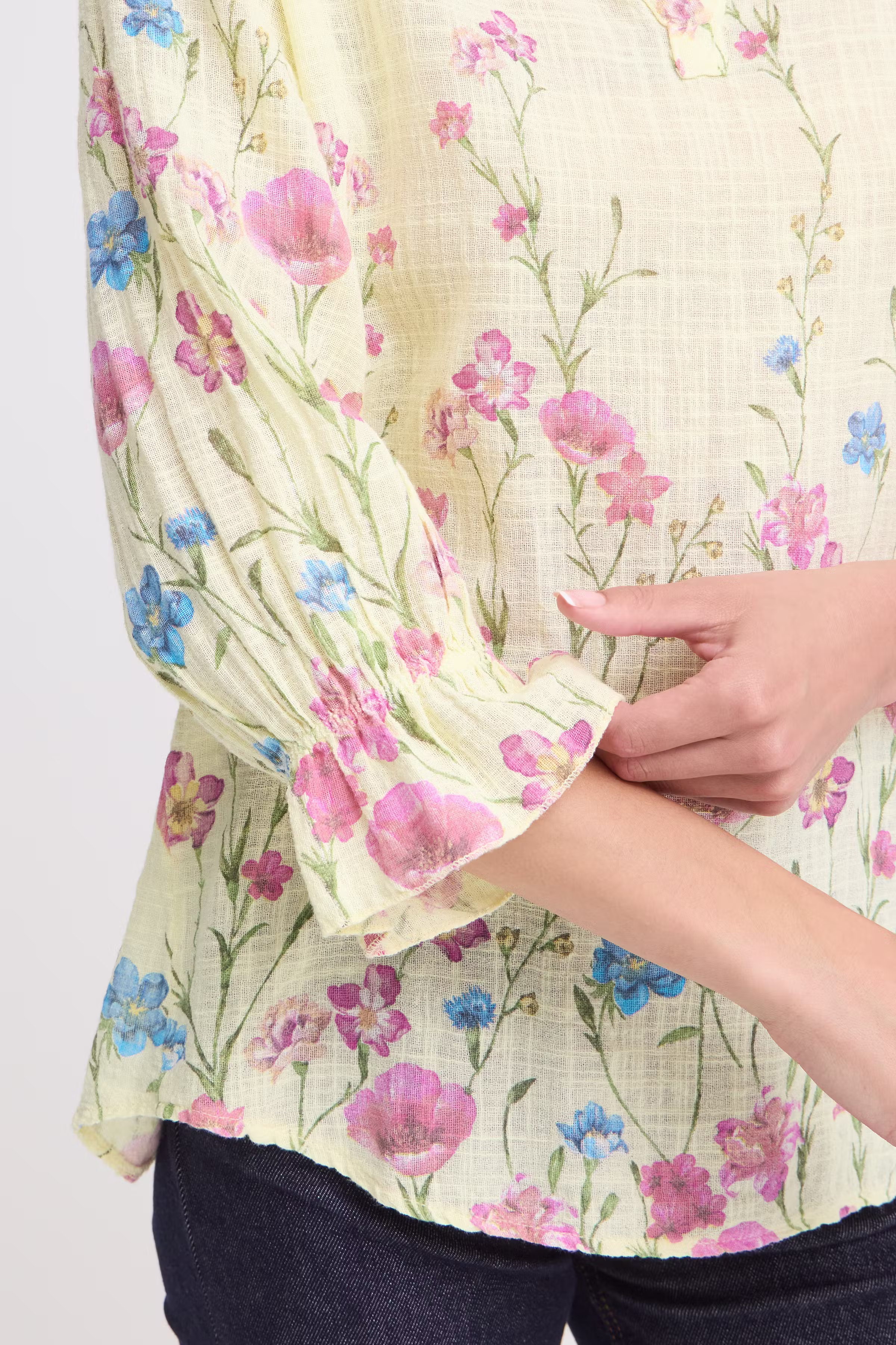 SBXALEXA Bluse LOOKBOOK DETAIL 22101198-110619