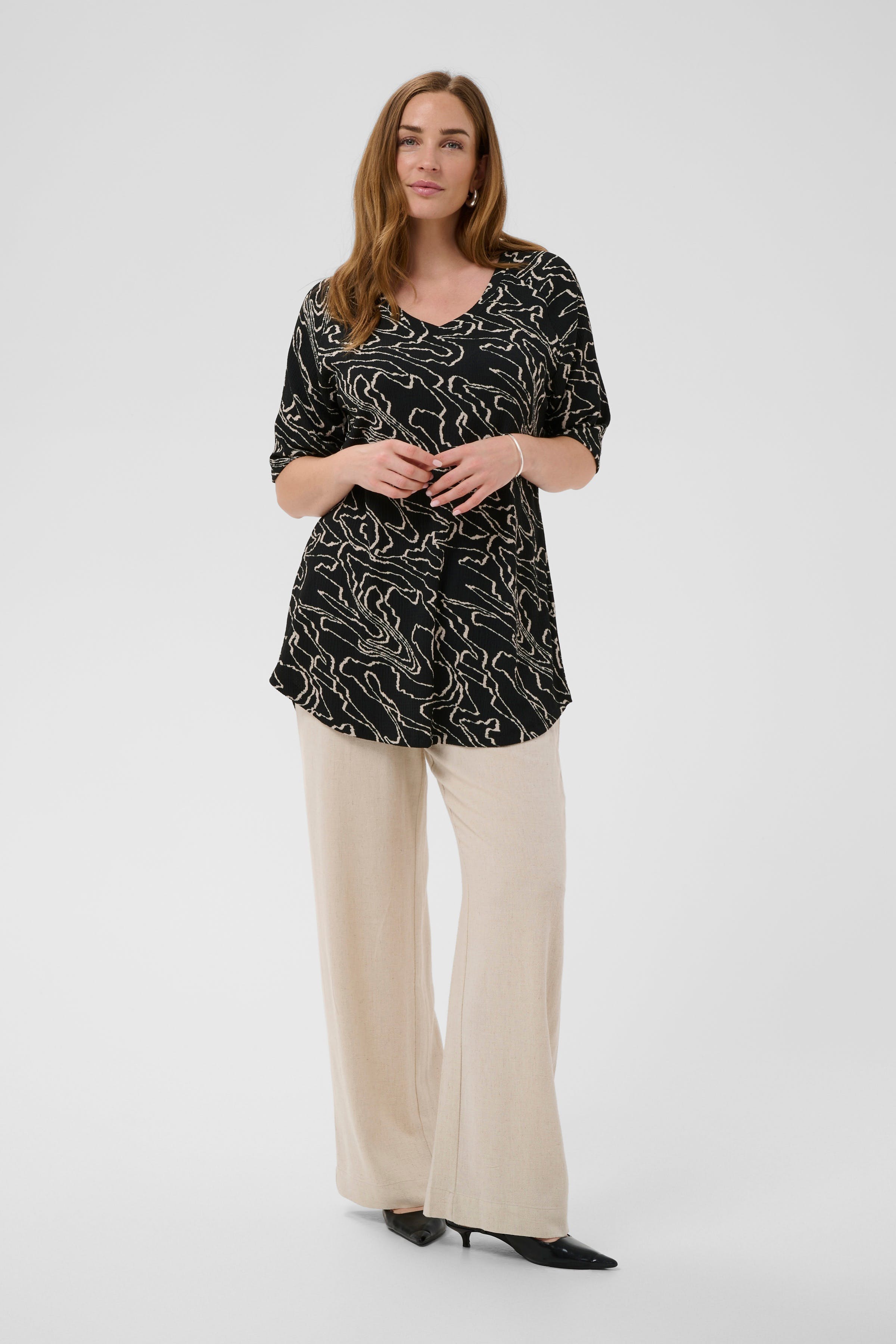 BPloretta Tunika LOOKBOOK FRONT 40200110-109261