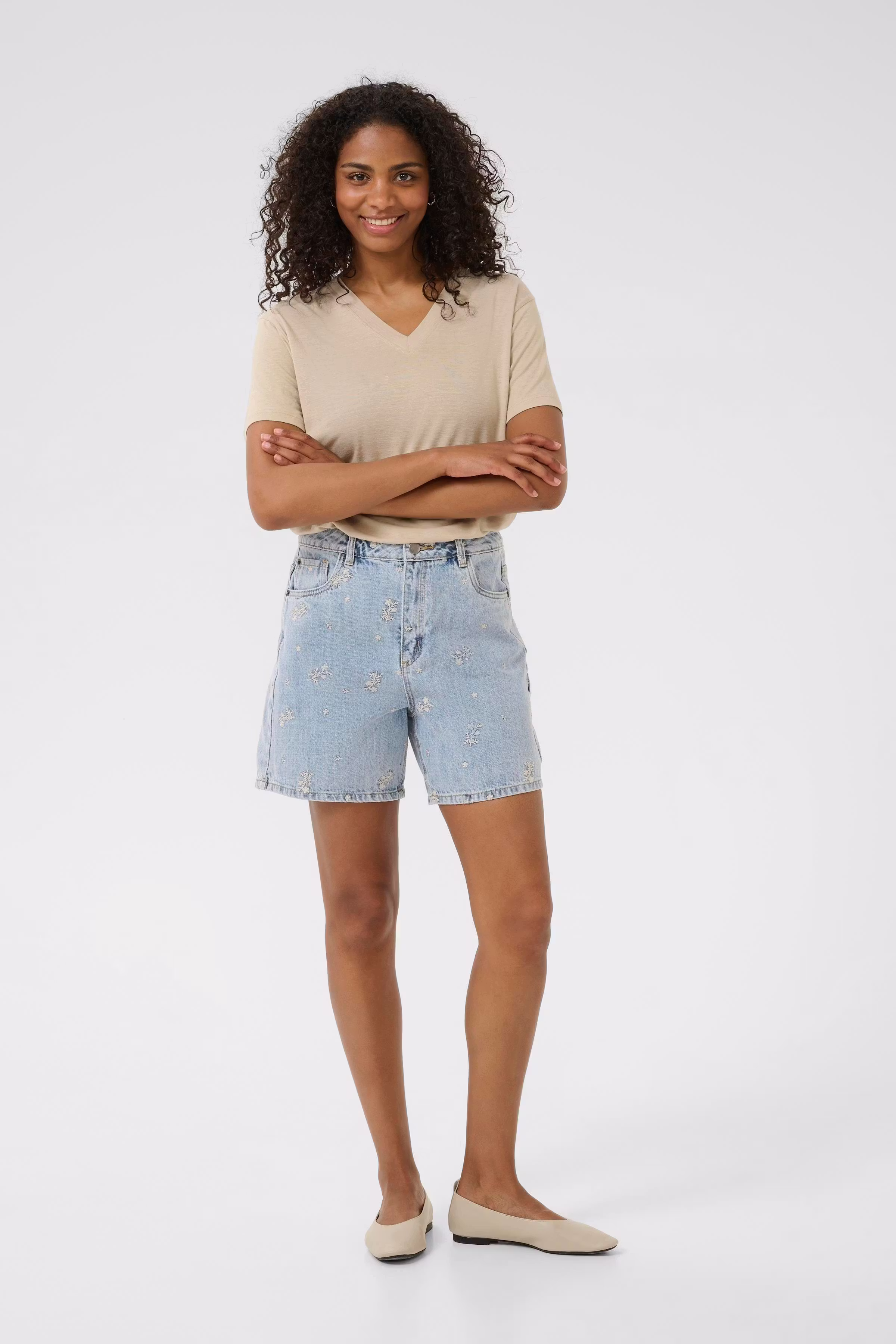 KAbabeth Denimshorts LOOKBOOK FRONT 10507494-107606