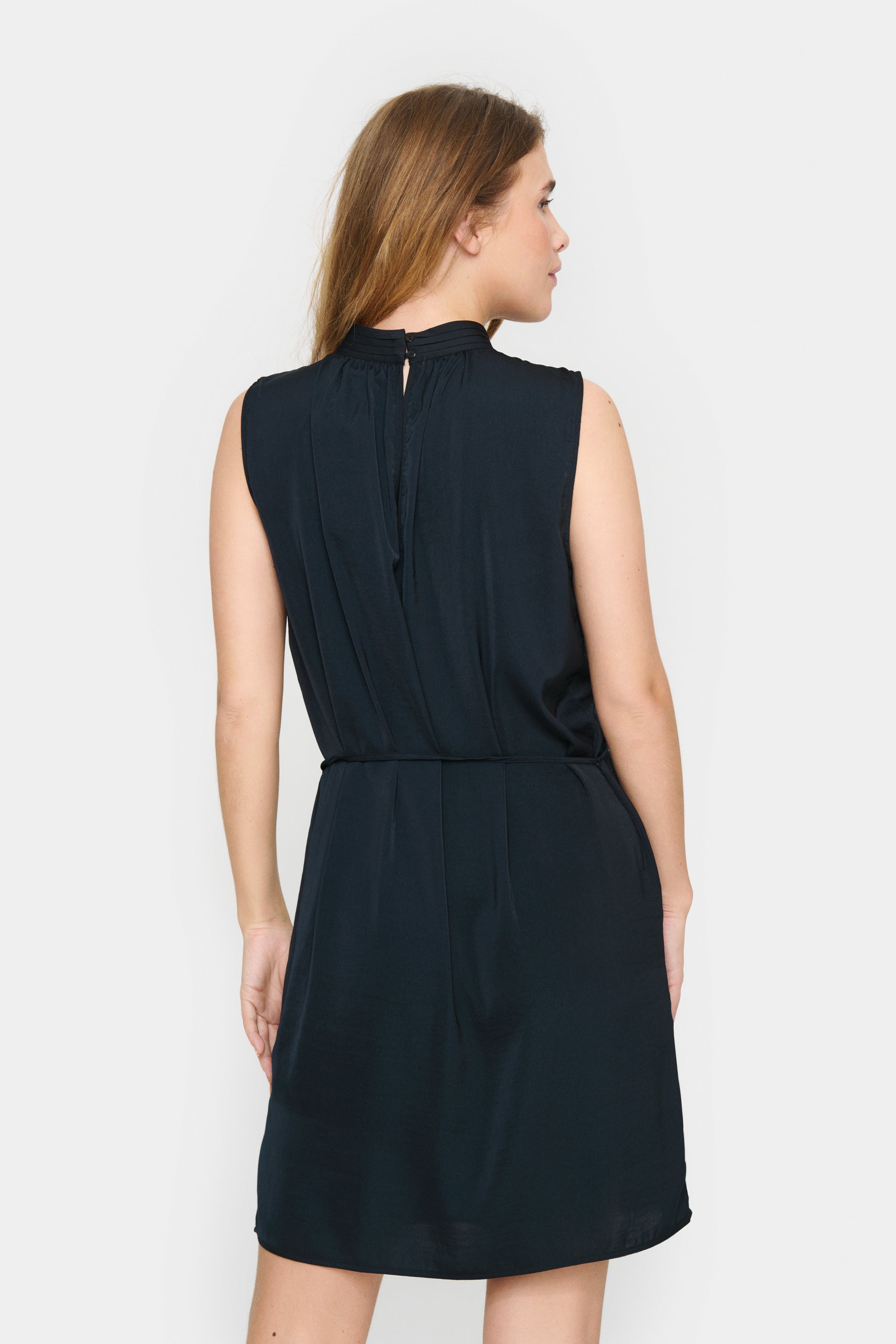 AileenSZ Jurk LOOKBOOK BACK 30500096-193911