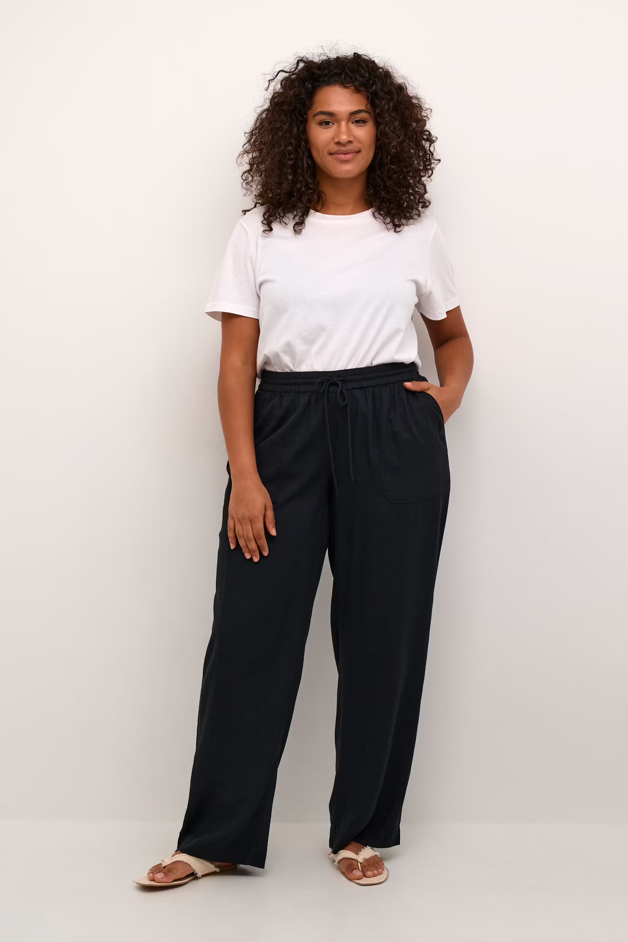KCmille Linen Trousers LOOKBOOK FRONT 10582220-100121