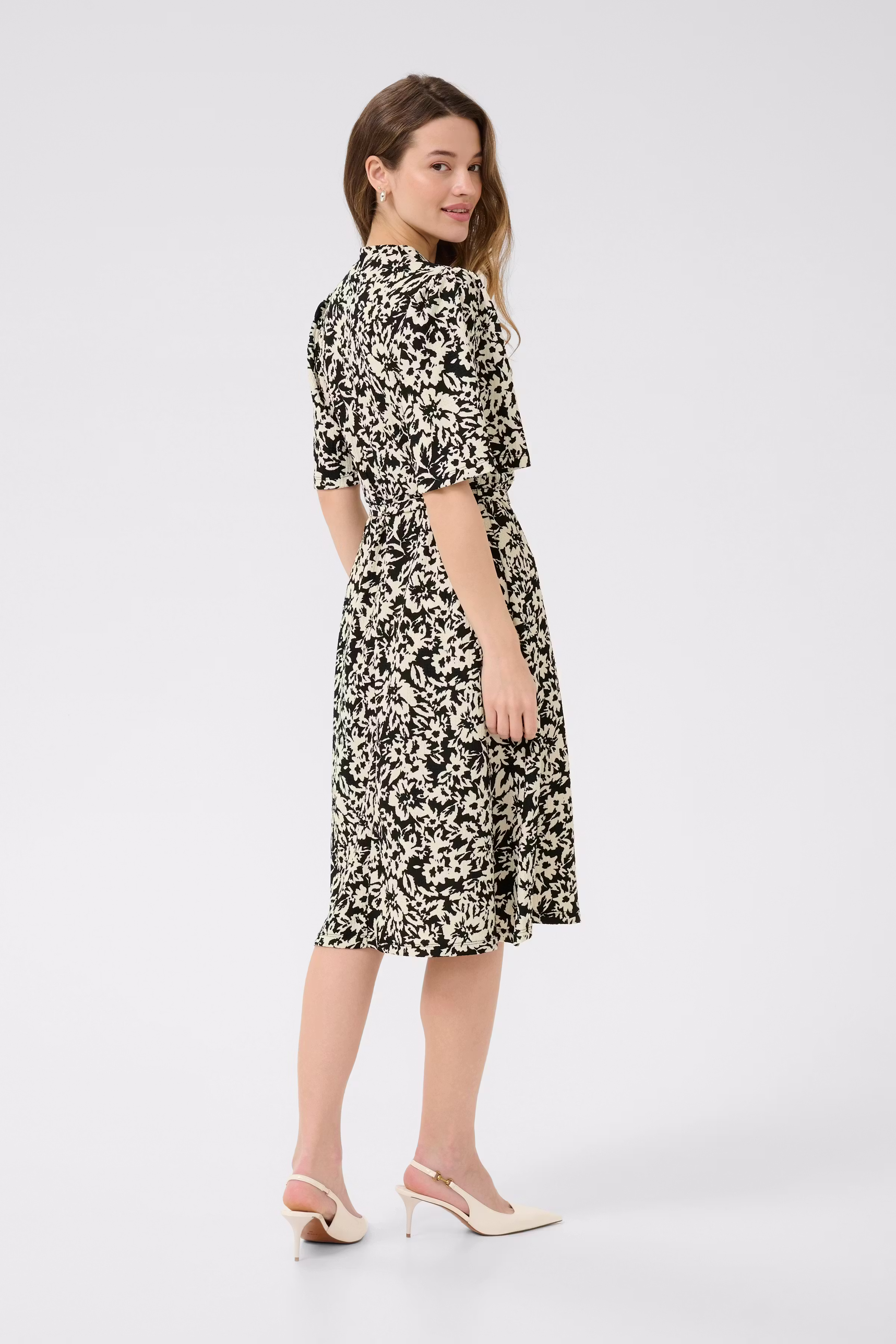 KAelisa Kjole LOOKBOOK BACK 10552365-108105