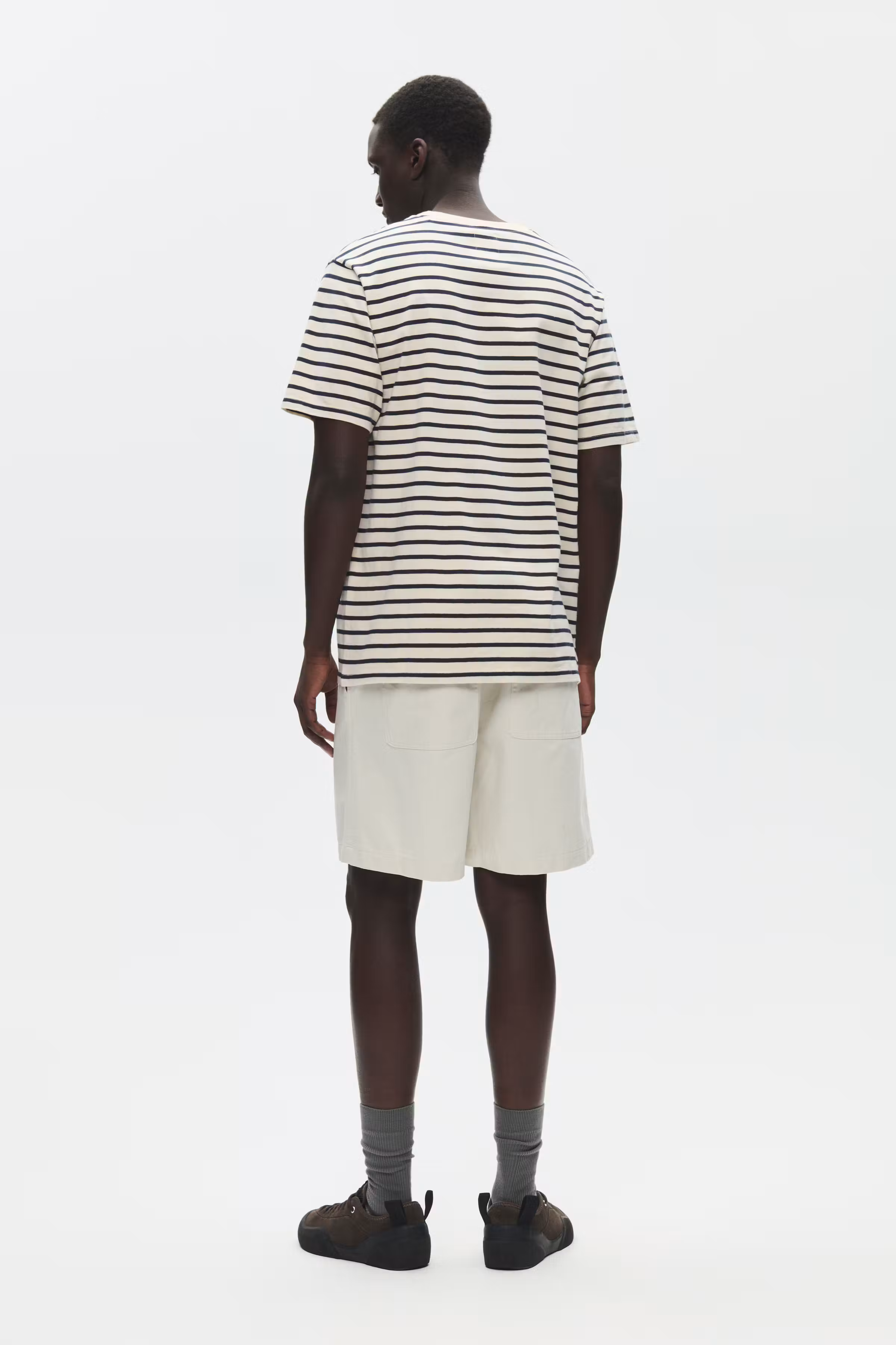 WWAce Stripe T-shirt LOOKBOOK BACK 30251373-194009