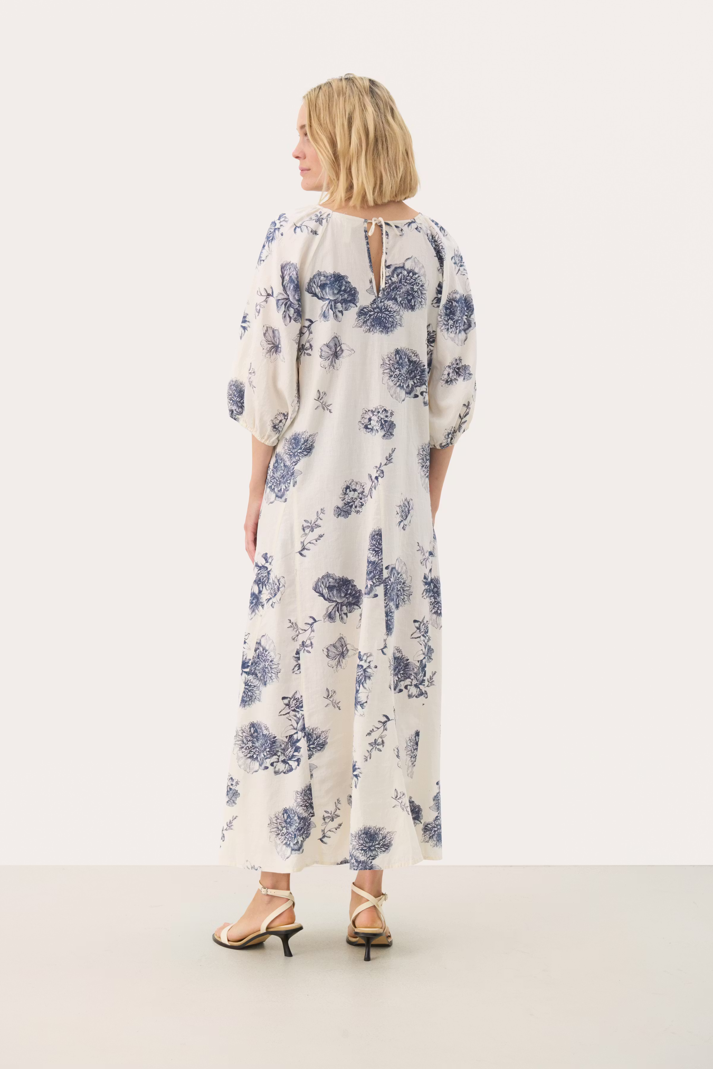 RuthysPW Kleid LOOKBOOK BACK 30310072-303794