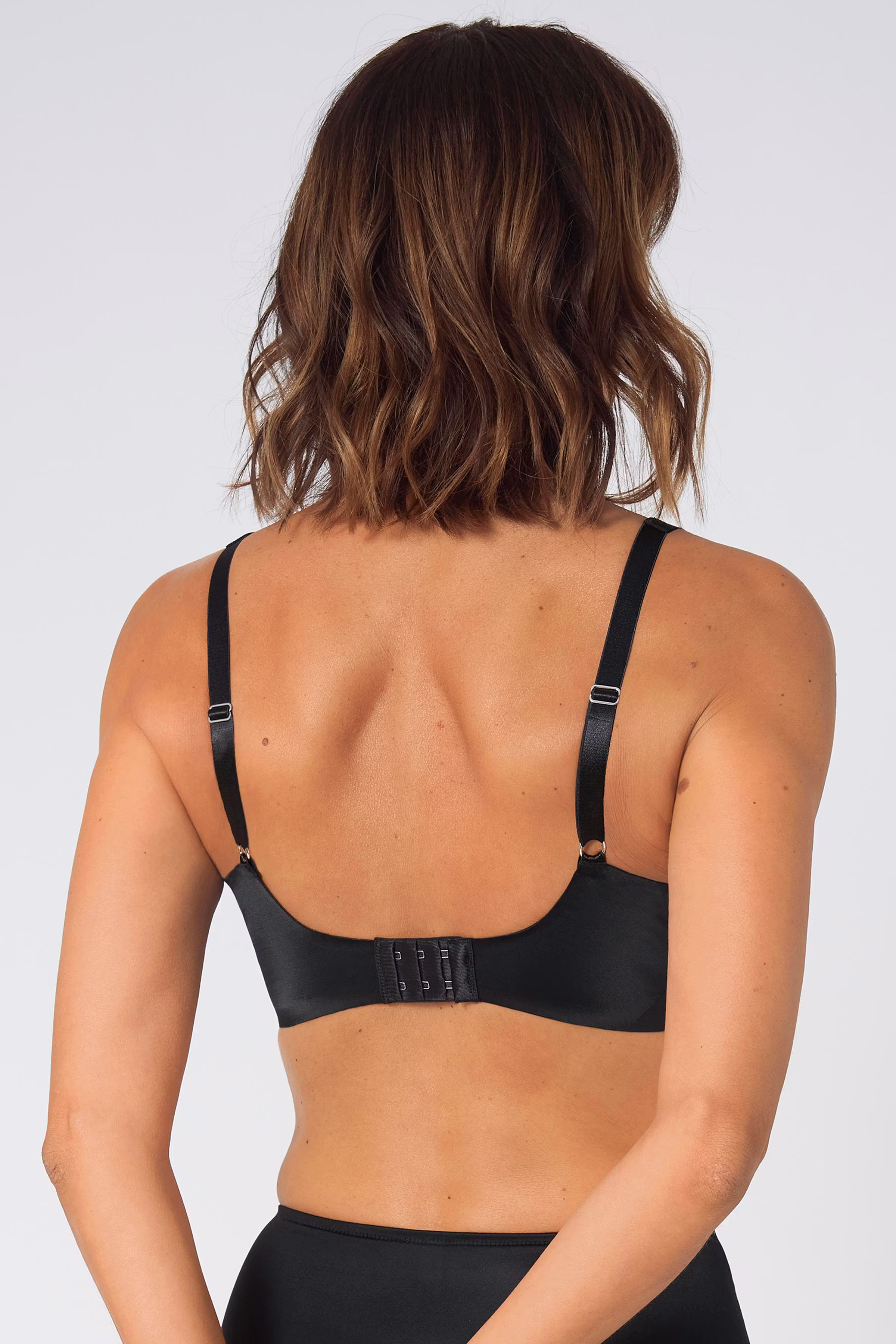 TrueShape Bra LOOKBOOK BACK 40500101-T0004