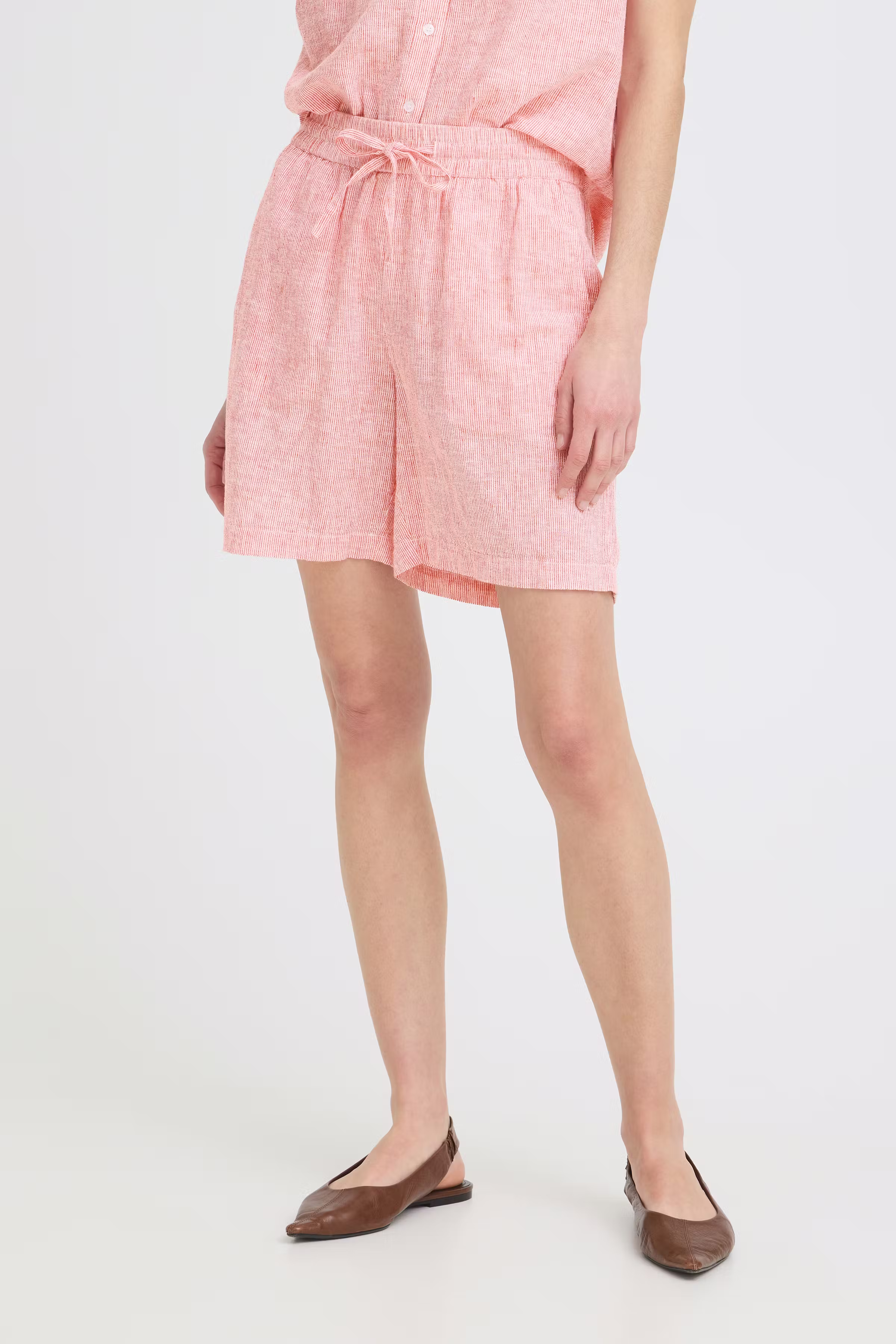 BYIZOLA Shorts LOOKBOOK FRONT 20818979-900008327