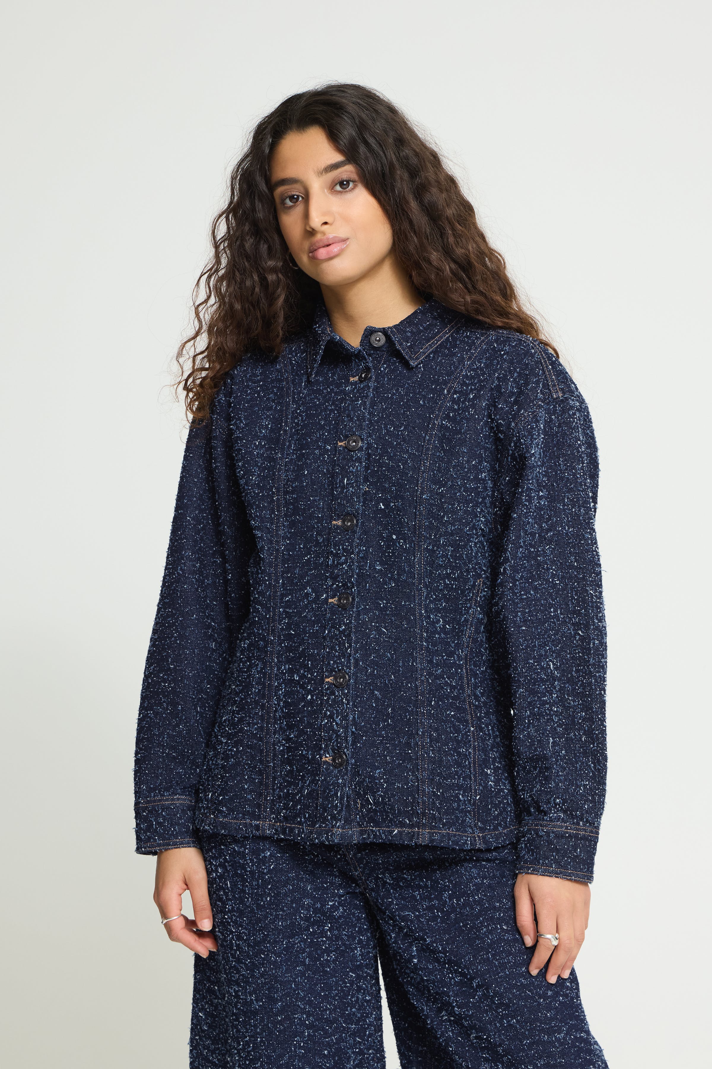 IHISALIA Skjorte LOOKBOOK FRONT 20126497-900010469