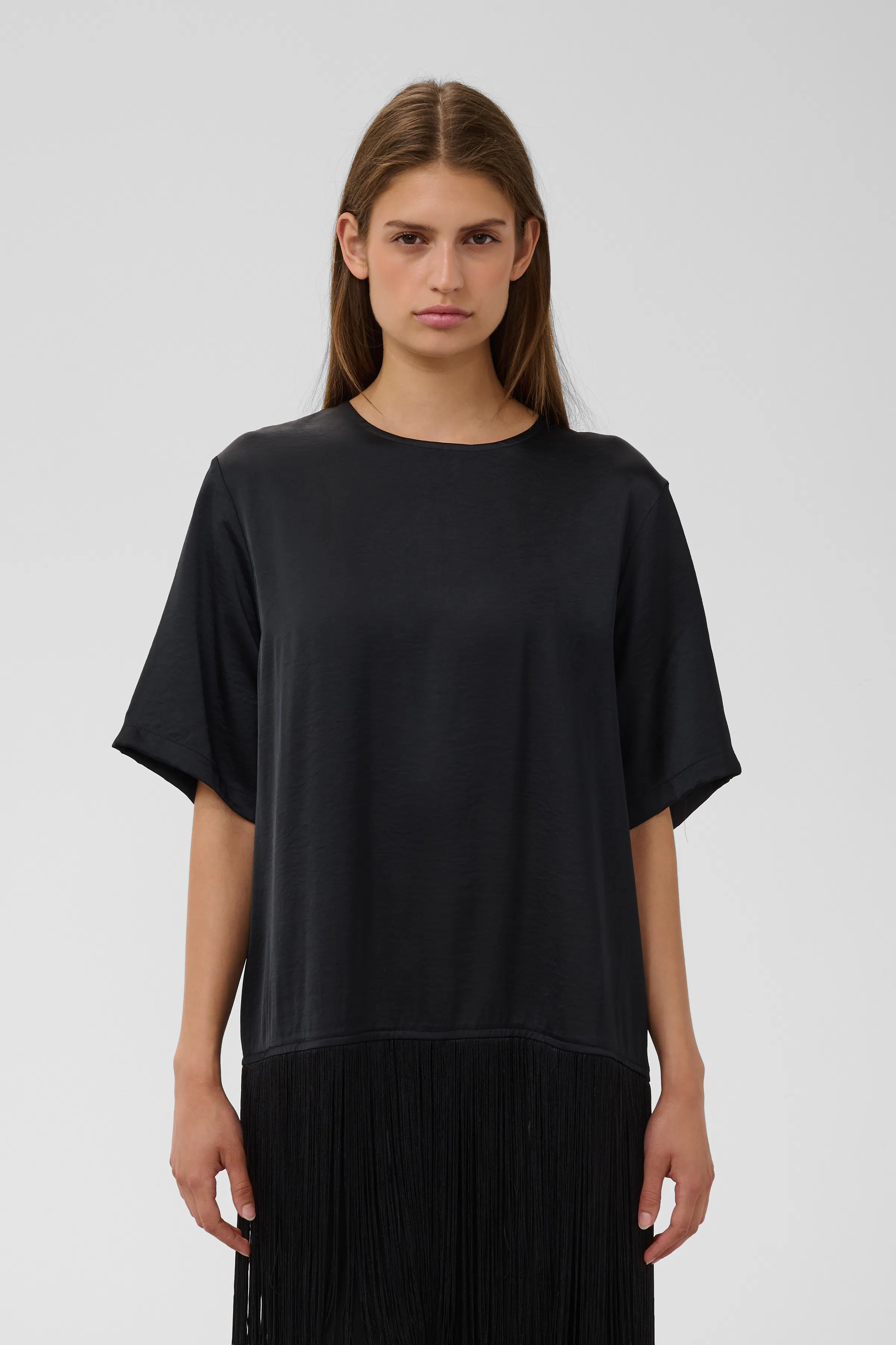 SLVerona Fringe Blouse LOOKBOOK FRONT 30410027-194008